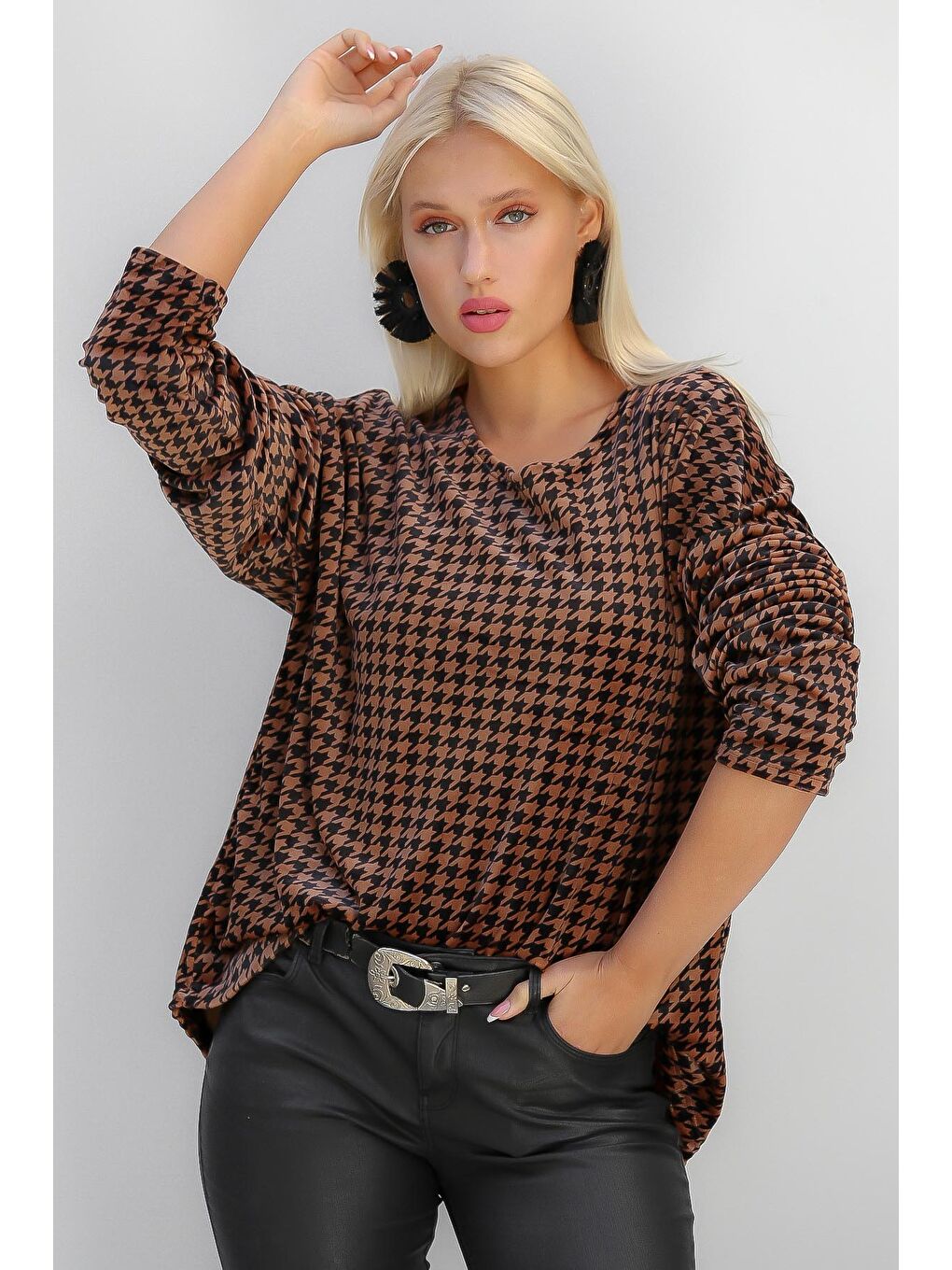 Kahverengi İtalyan Bisiklet Yaka Uzun Kol Kaz Ayağı Oversize Casual Örme Bluz