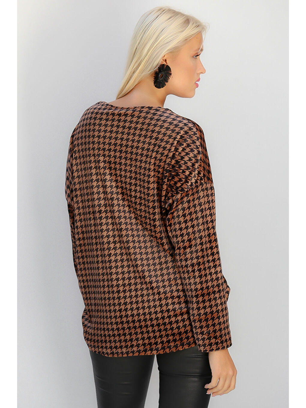 Kahverengi İtalyan Bisiklet Yaka Uzun Kol Kaz Ayağı Oversize Casual Örme Bluz-1