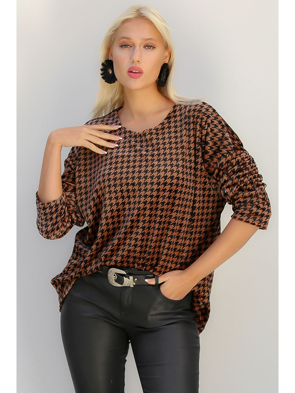 Kahverengi İtalyan Bisiklet Yaka Uzun Kol Kaz Ayağı Oversize Casual Örme Bluz-3