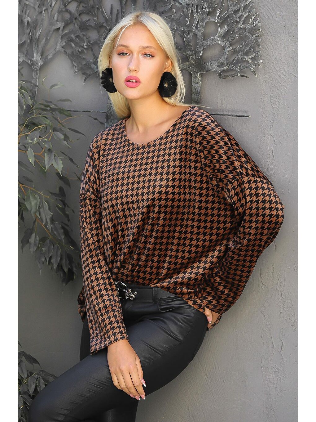 Kahverengi İtalyan Bisiklet Yaka Uzun Kol Kaz Ayağı Oversize Casual Örme Bluz-5