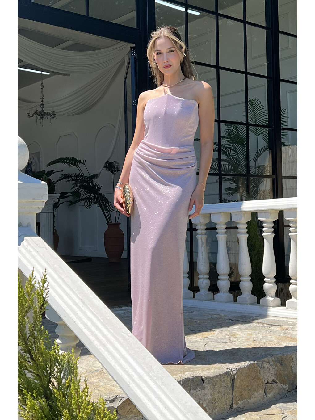 Pembe Kadın Pudra Straplez Yaka Balen Korseli Simli Uzun Abiye Elbise-1