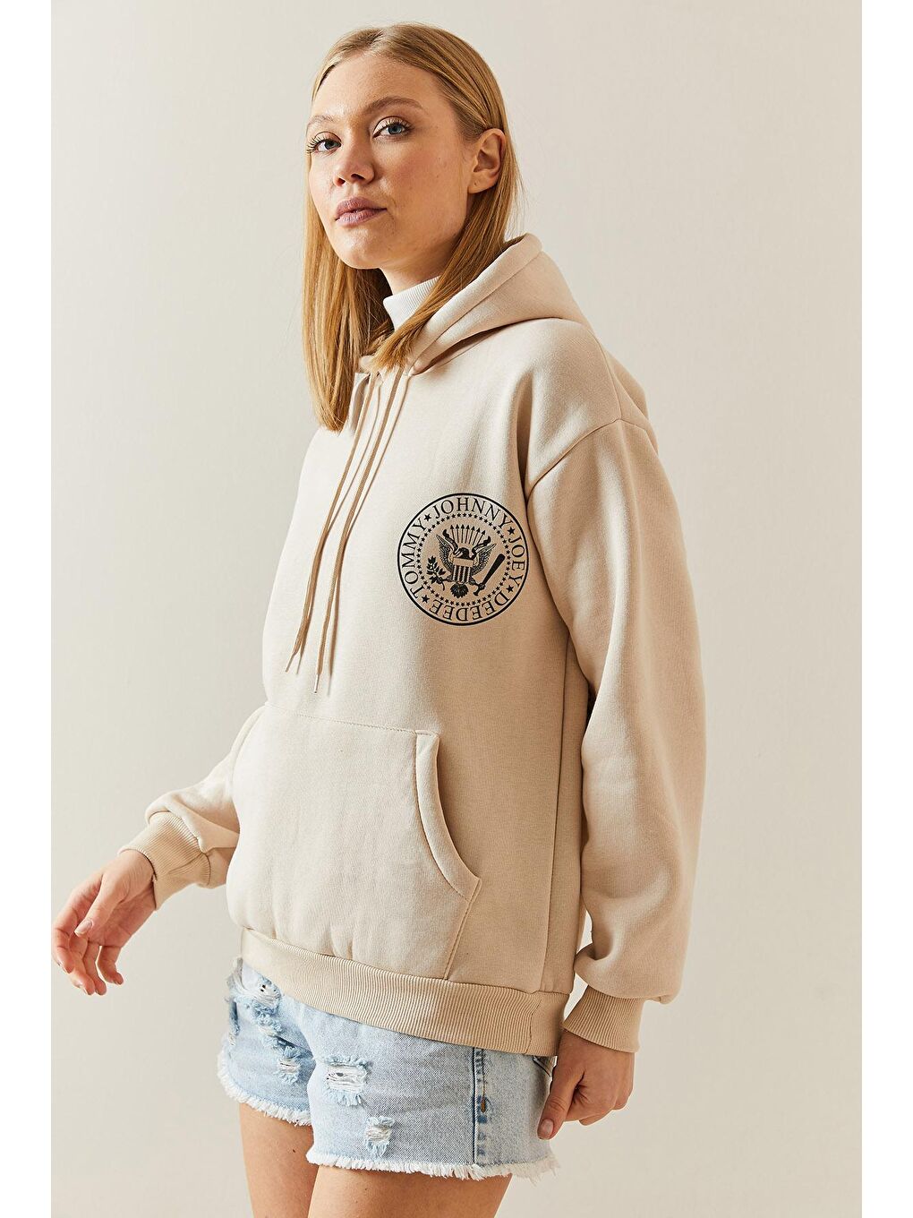 Ekru Krem Şardonlu & Arkası Baskılı Kapüşonlü Sweatshirt 4KXK8-47836-22-2