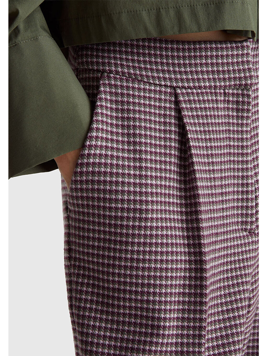 Kadın Açık Mor Viskoz Karışımlı Fermuarlı Arka Bel Bandı Lastikli Pantolon-5