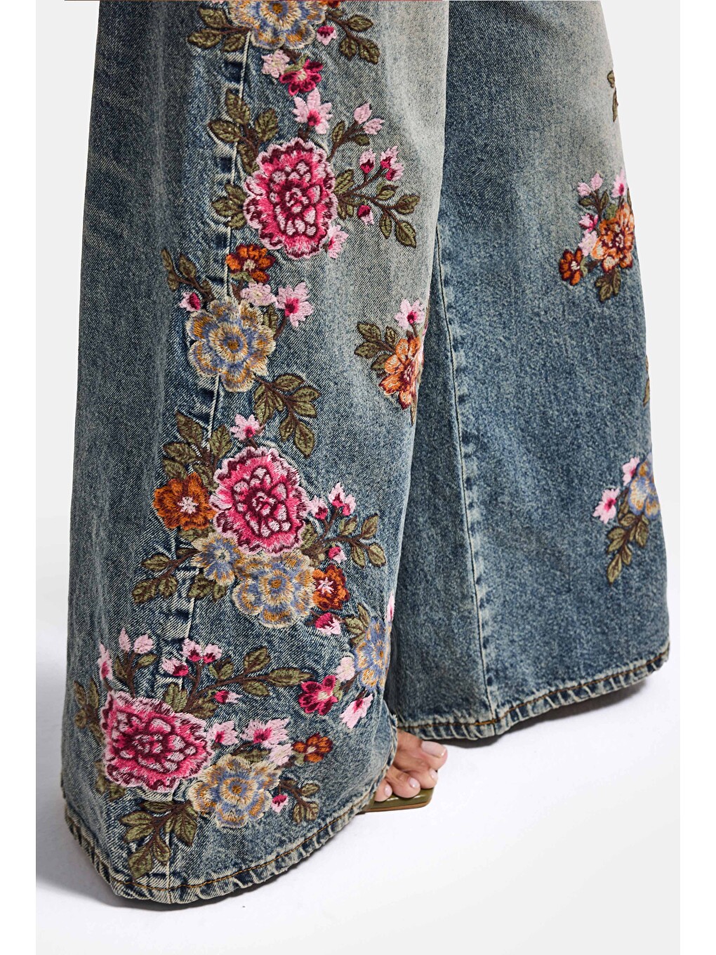Mavi Kadın Tint 4w6-8 Palazzo Fit Özel Çiçek Nakış Tasarım Denim Jean-6