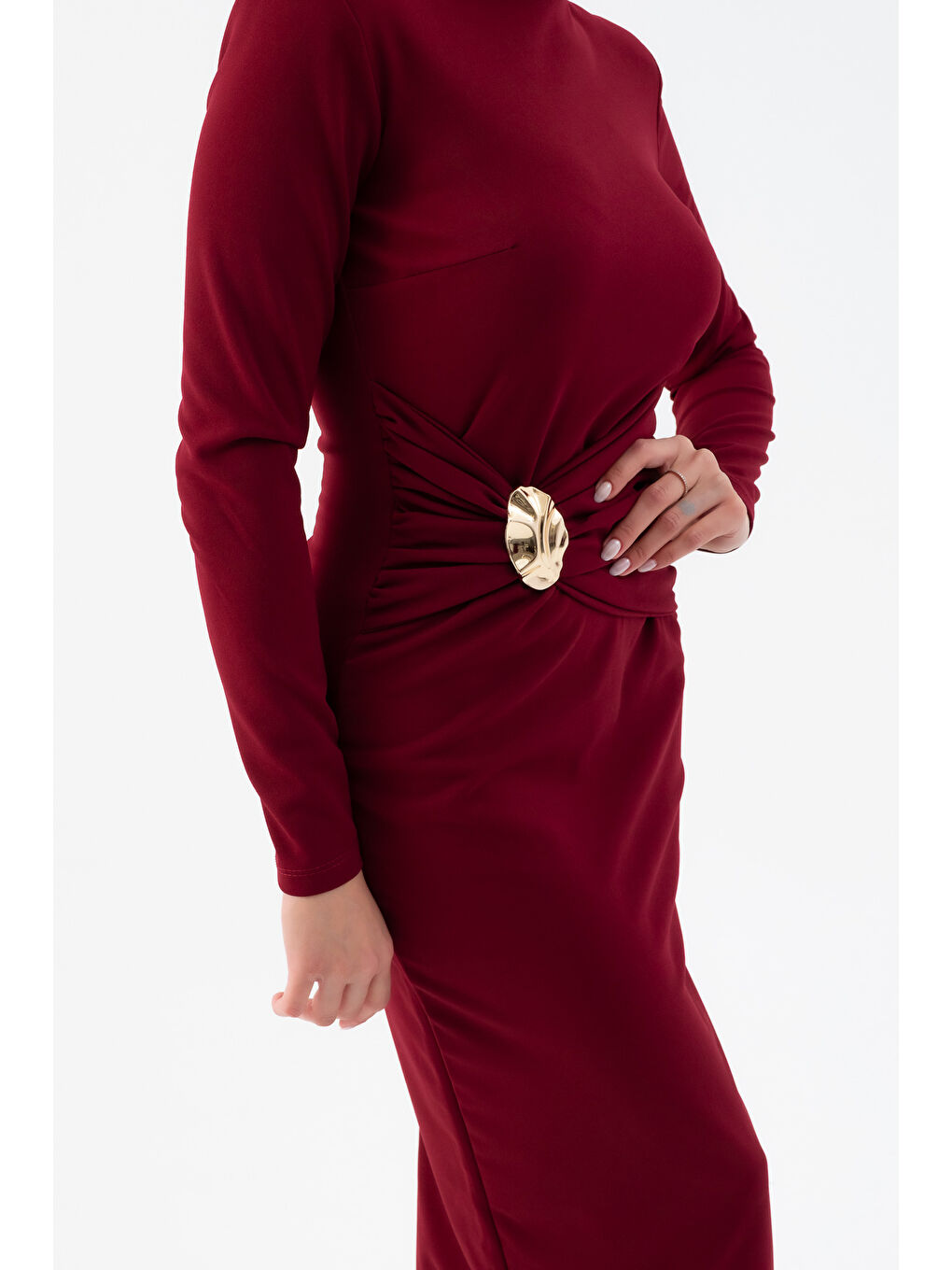 Kadın Bordo Vatkalı Bel Büzgülü Midi Elbise-3