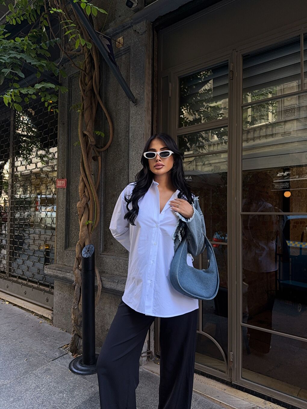 Beyaz Kolu Jean Detay Tasarım Gömlek-2