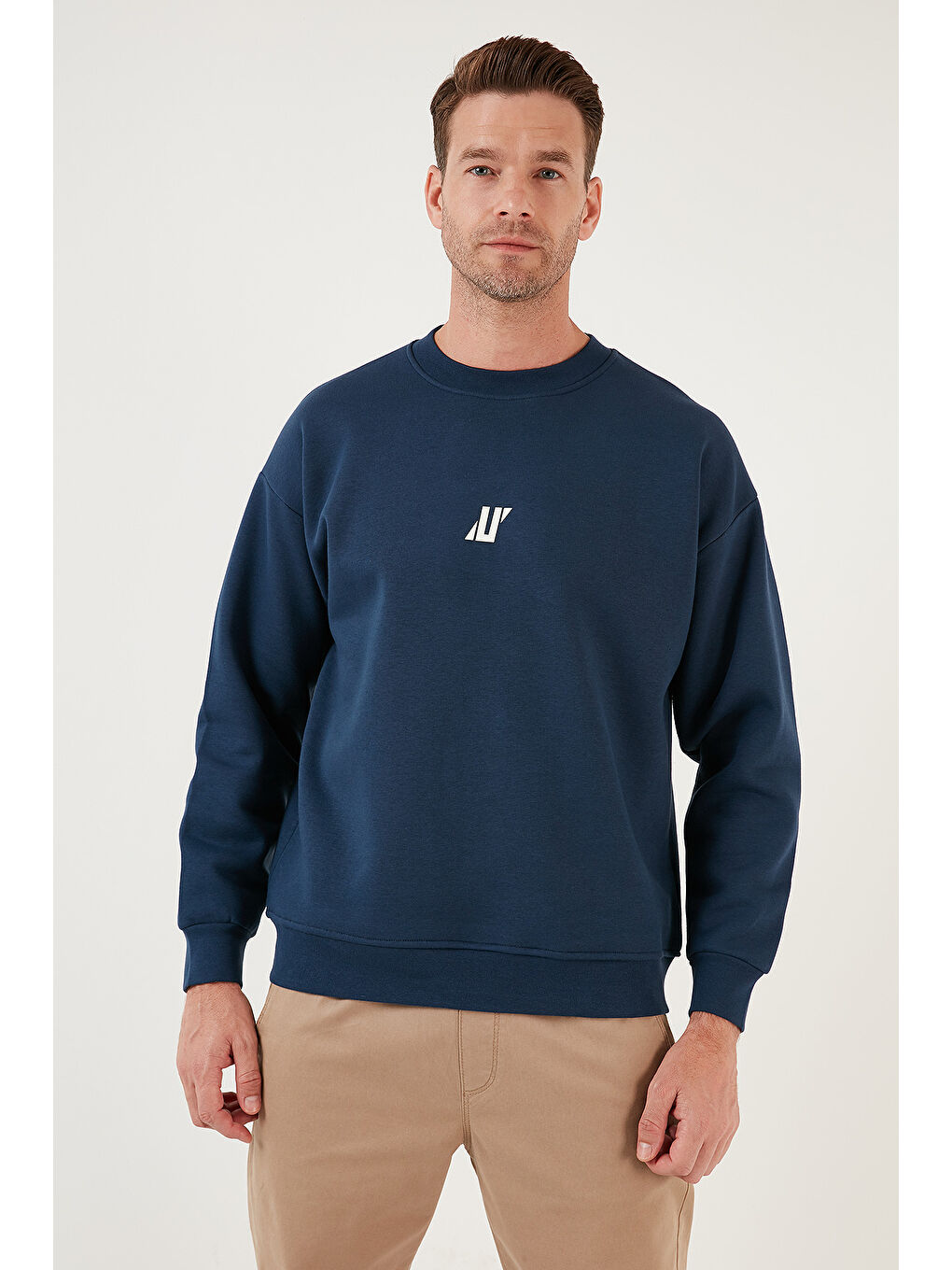 Lacivert Regular Fit Bisiklet Yaka Pamuklu İçi Tüylü Yumuşak Şardonlu Sweat 5905405-5