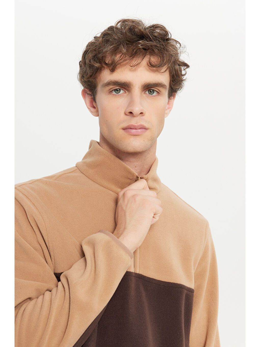 Kahverengi Erkek Sütlü Kahve-Kahve Standart Fit Dik Yaka İçi Polarlı Çift Renk Polar Sweatshirt-3
