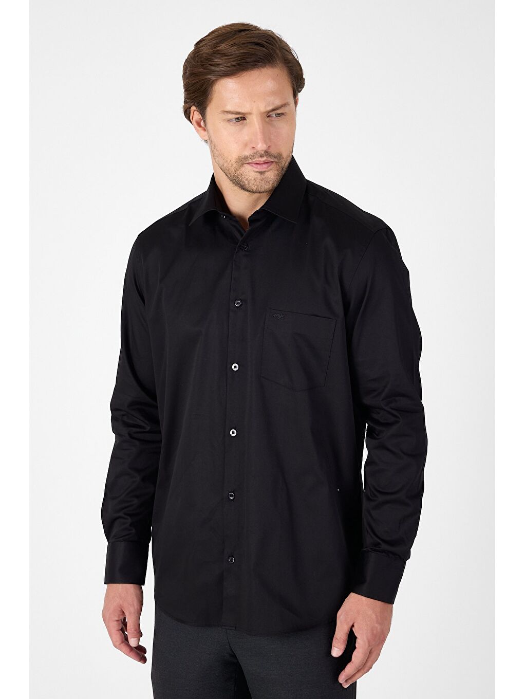 Siyah Sert Yaka Düz Classic %100 Pamuk Comfort Fit Gömlek 1004250323-2