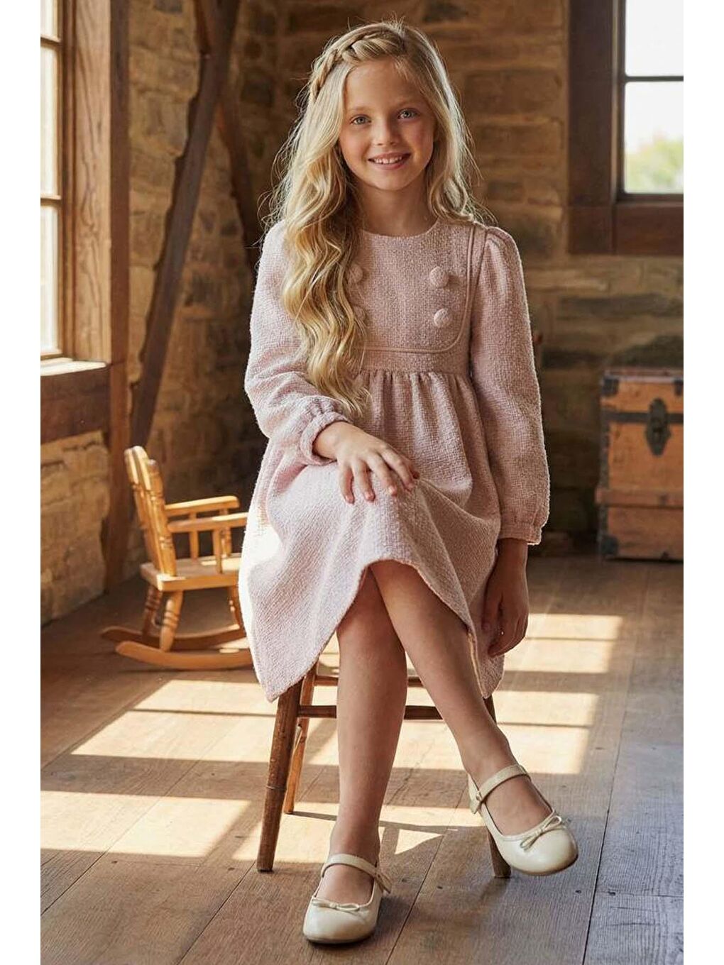 Kız Çocuk Yaka ve Düğme Detaylı Bilekleri Manşetli Pliseli Pembe Şanel Elbise-2