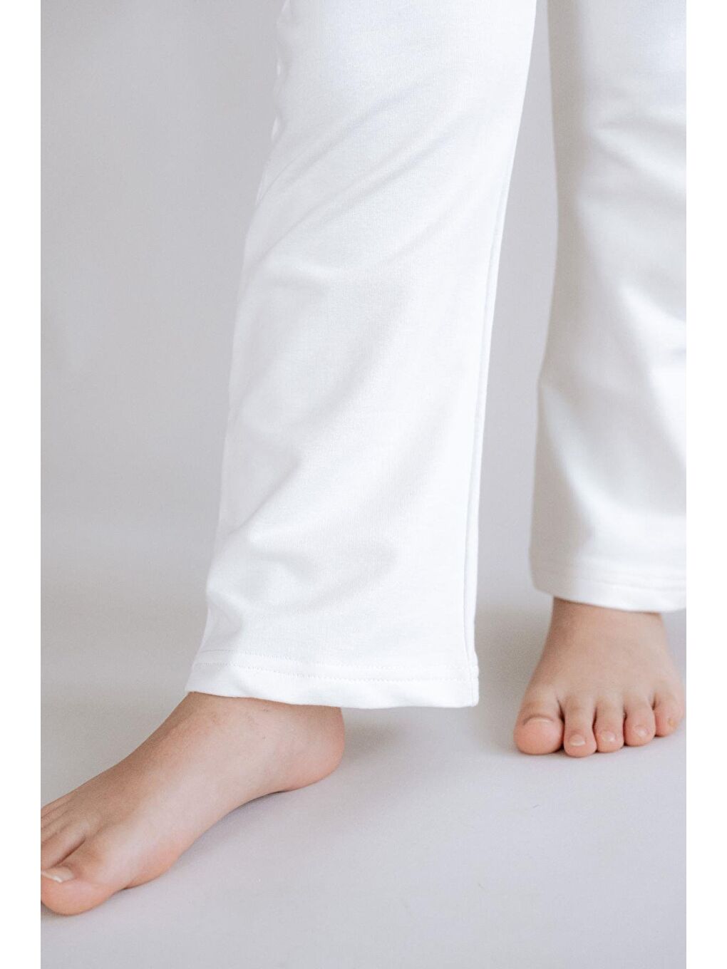 Kız Çocuk İspanyol Paça Eşofman Altı 761 Ekru-6