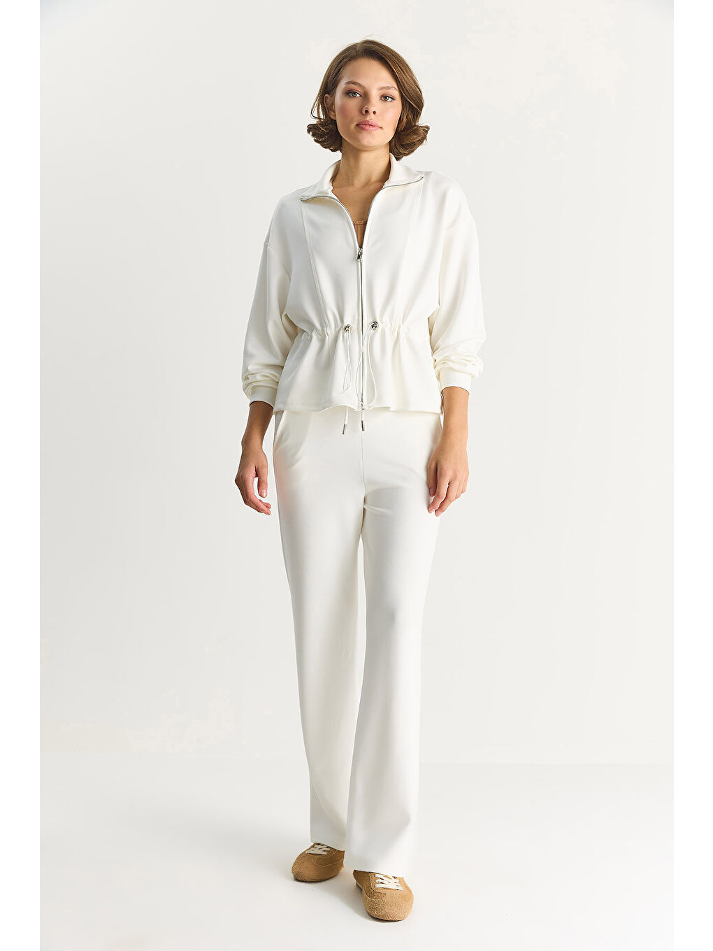 Beyaz Kadın Yumuşak Dokulu Bel Ayarlamalı Ceket Pantolon Modal Takım-5