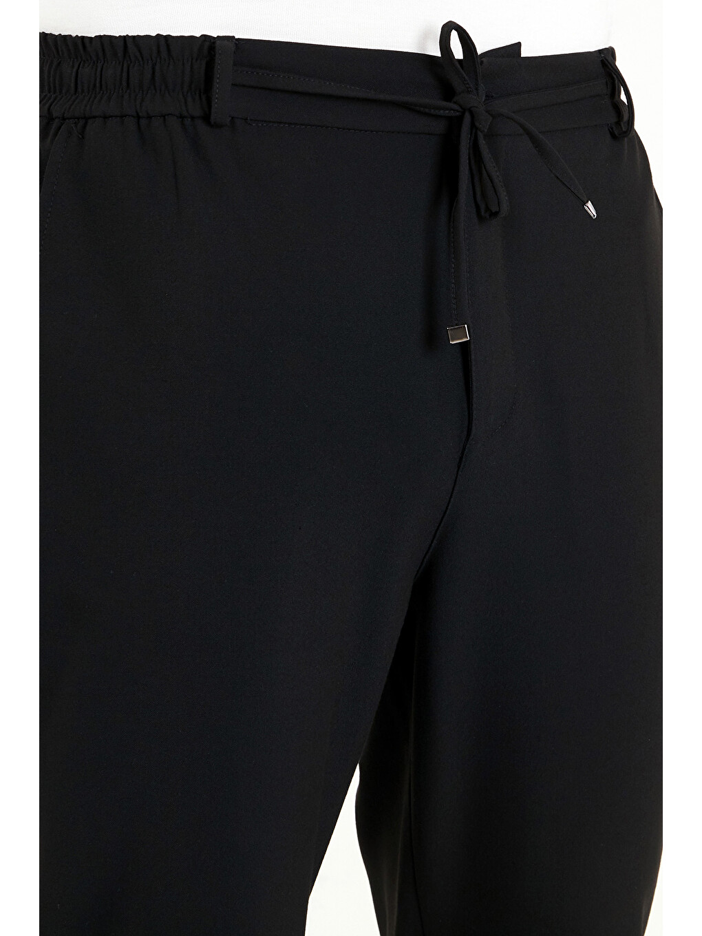Siyah Regular Fit Belden Bağlamalı Düz Paça Pantolon Cf26w6111111-5