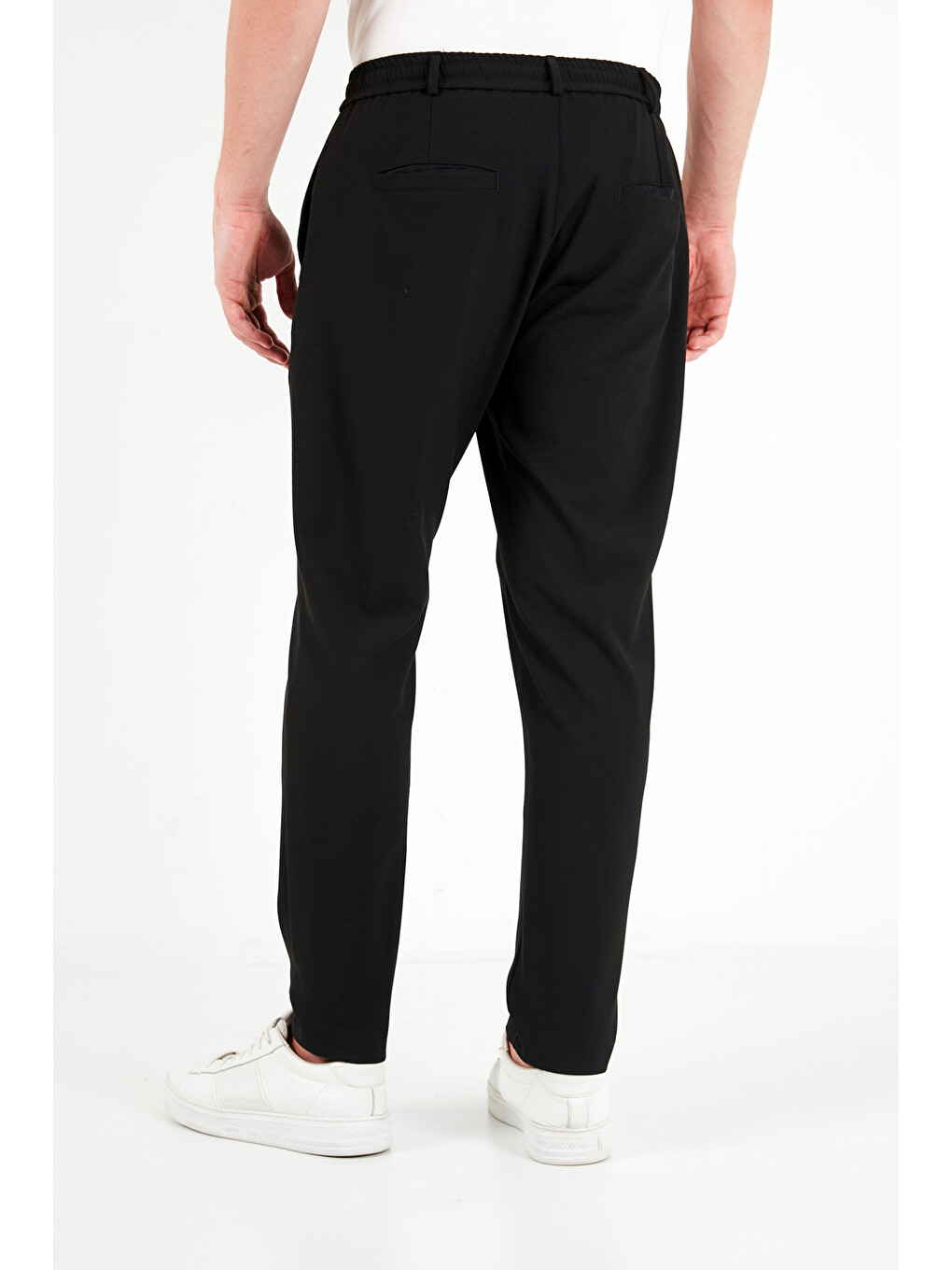 Siyah Regular Fit Belden Bağlamalı Düz Paça Pantolon Cf26w6111111-6