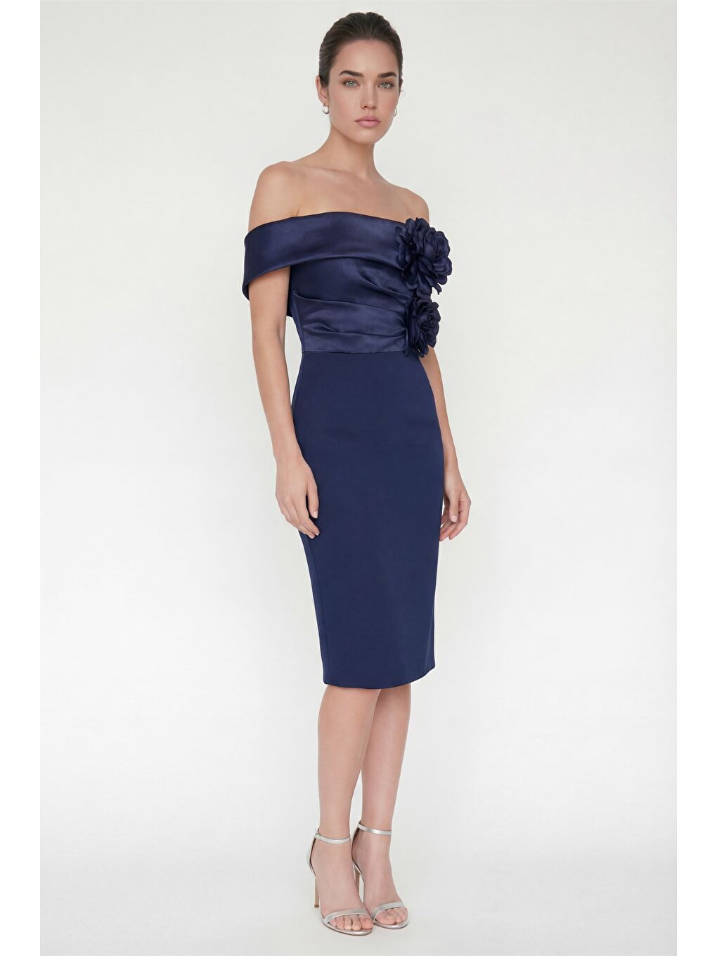 Kadın Lacivert Kayık Yaka Çiçek Detaylı Söz Nişan Nikah Abiye Elbise-2