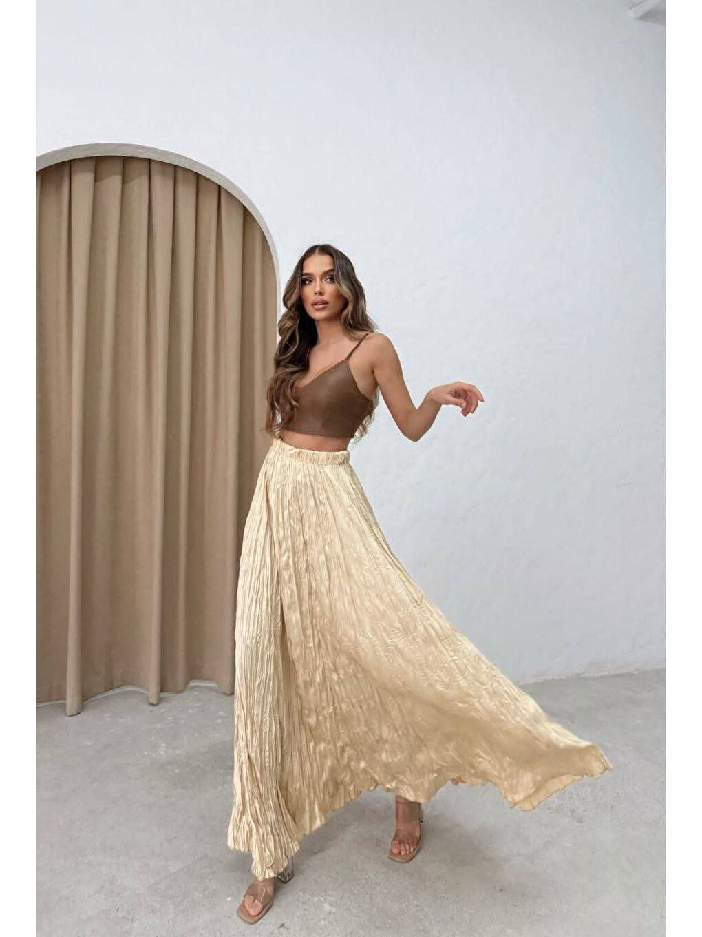 Saten Kumaş Piliseli Etek Bej-1