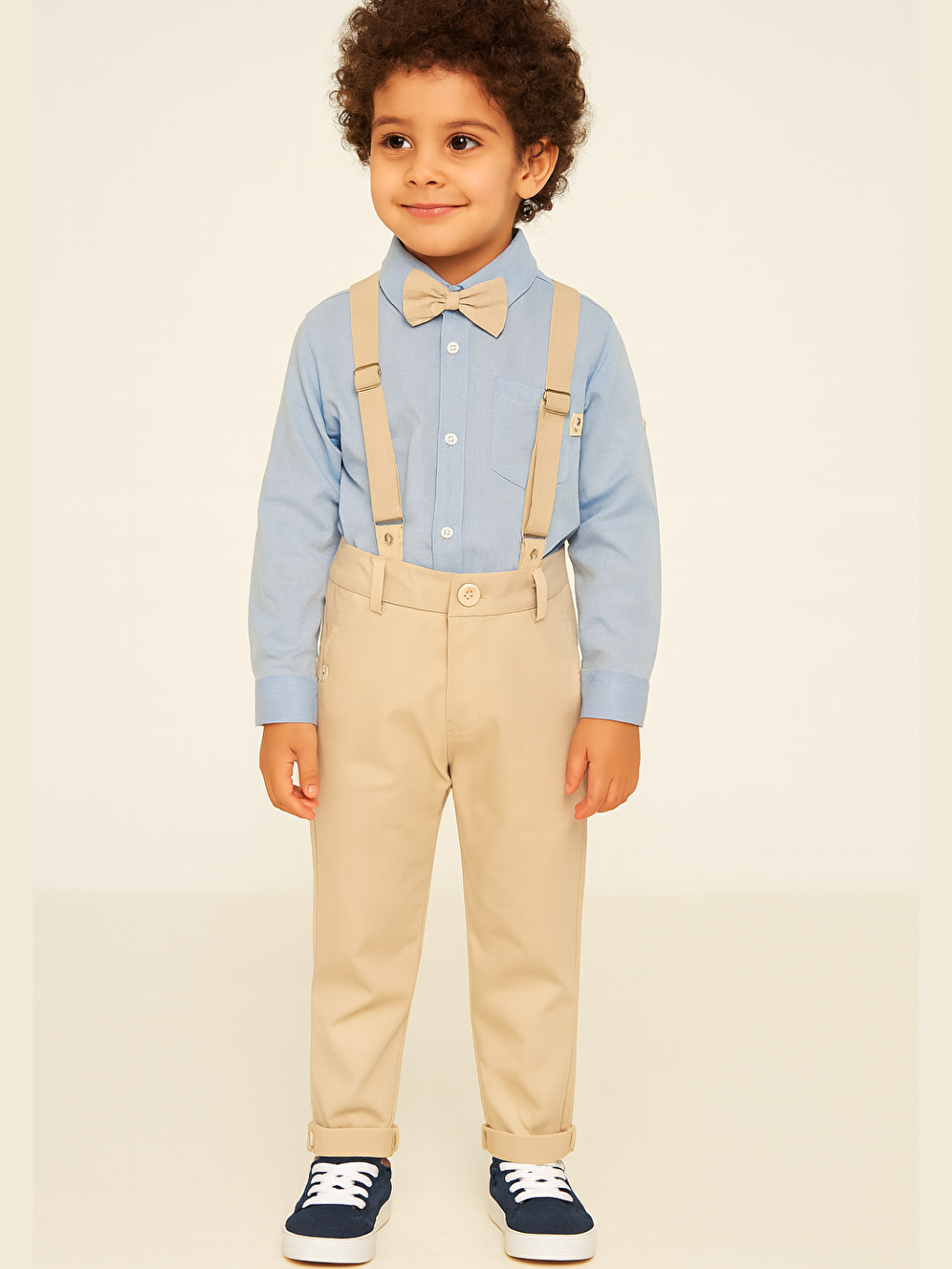 Mavi 4'lü Takım Gömlek & Pantolon & Papyon & Askılık Erkek Çocuk Takım  Listeye Geri Dön