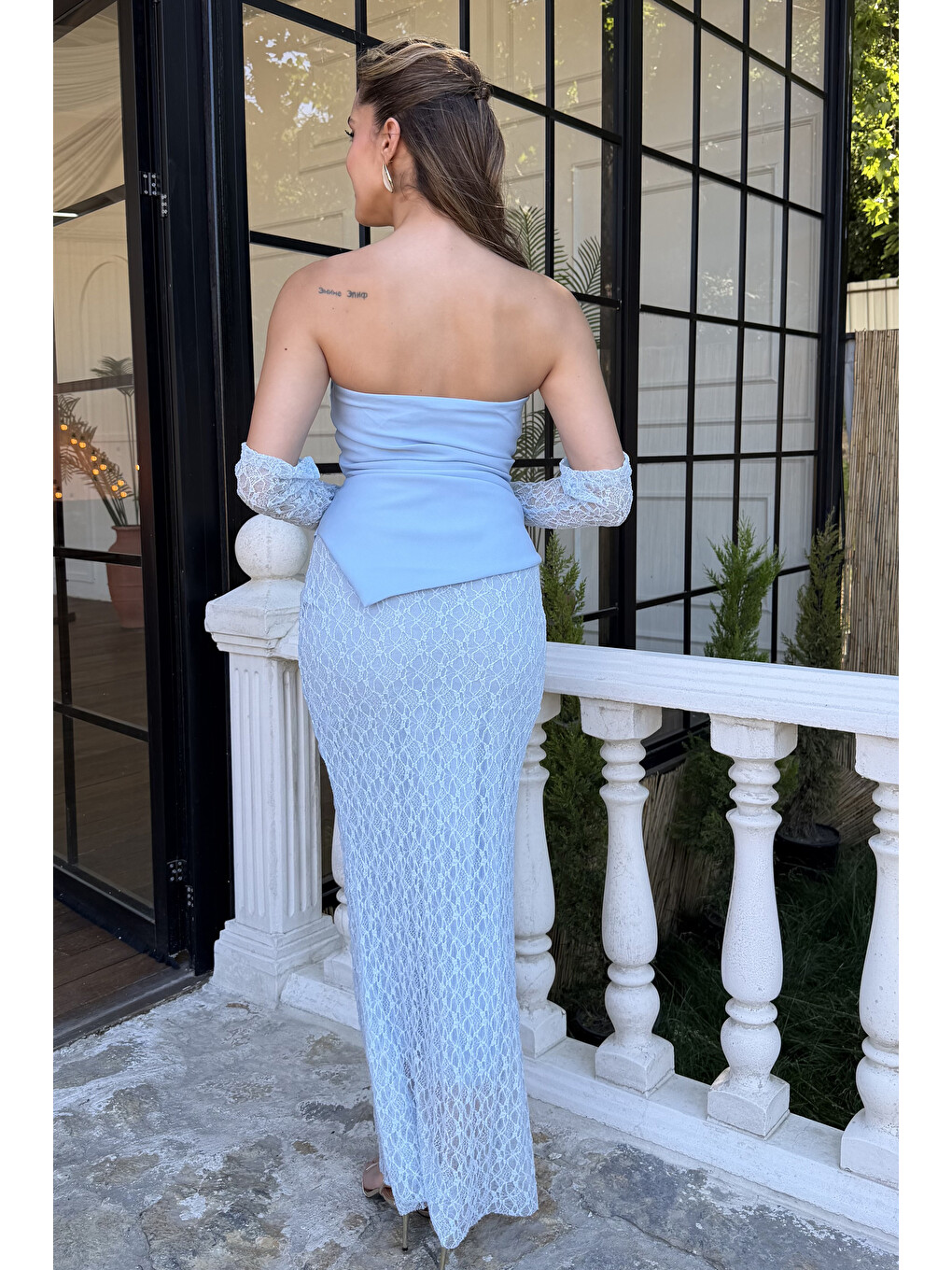 Kadın Bebe Mavi Straplez Yaka Dantel Detay Maxi Elbise-4