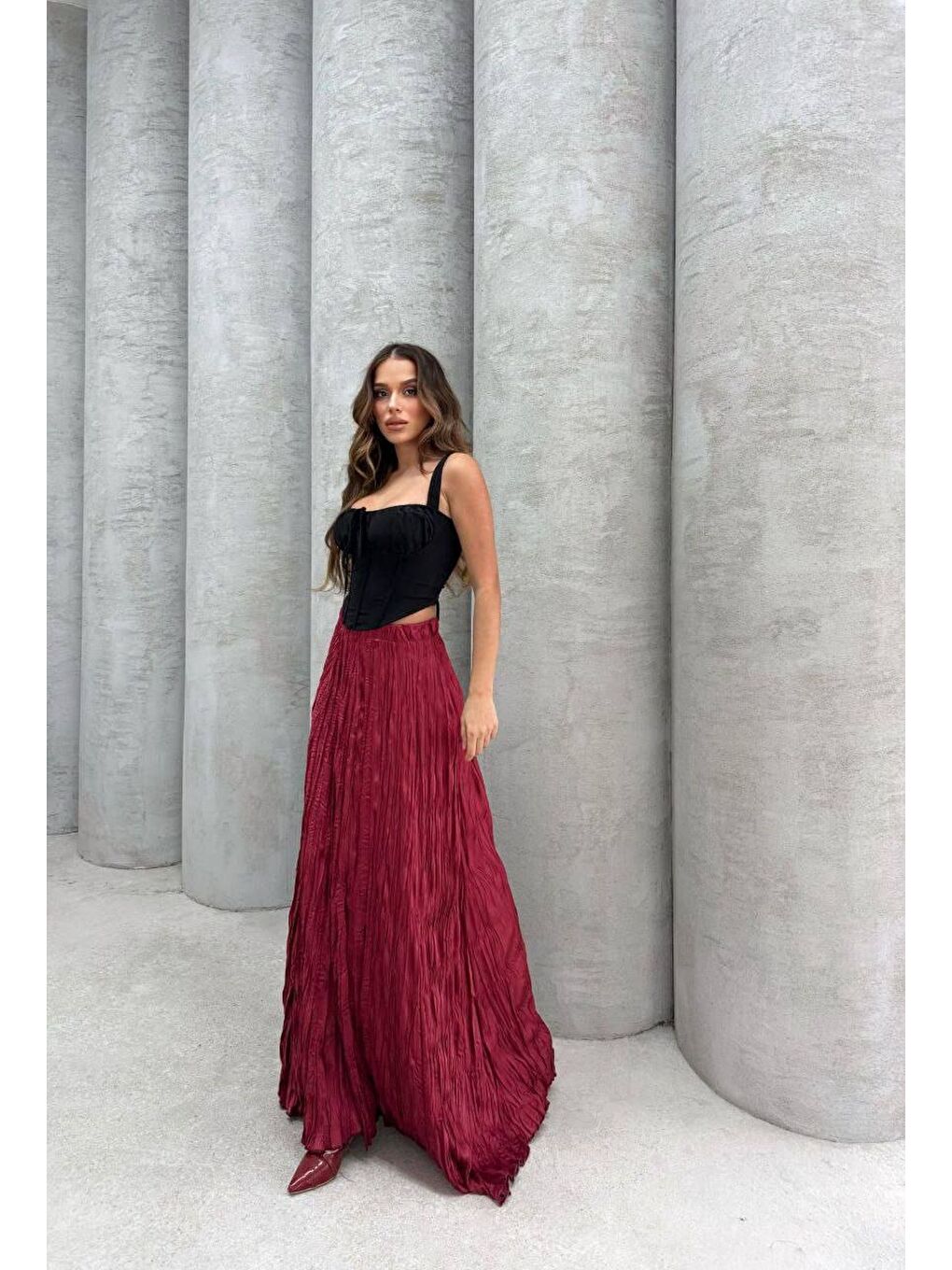 Saten Kumaş Piliseli Etek Bordo