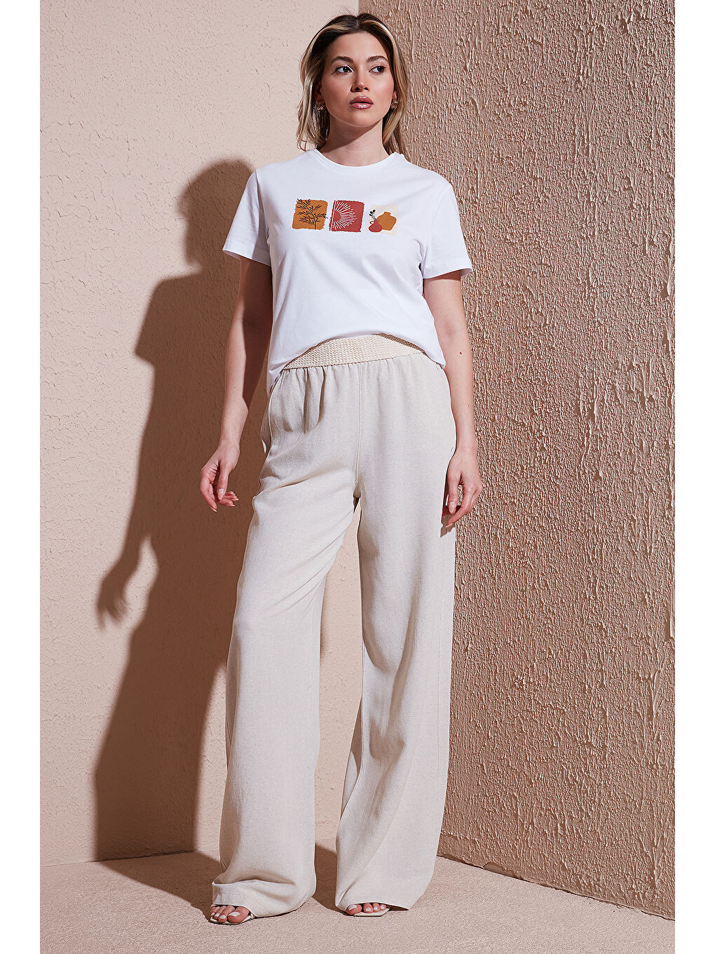 Bej Wide Leg Yüksek Bel Geniş Paça Pantolon 25Y0893K1-1