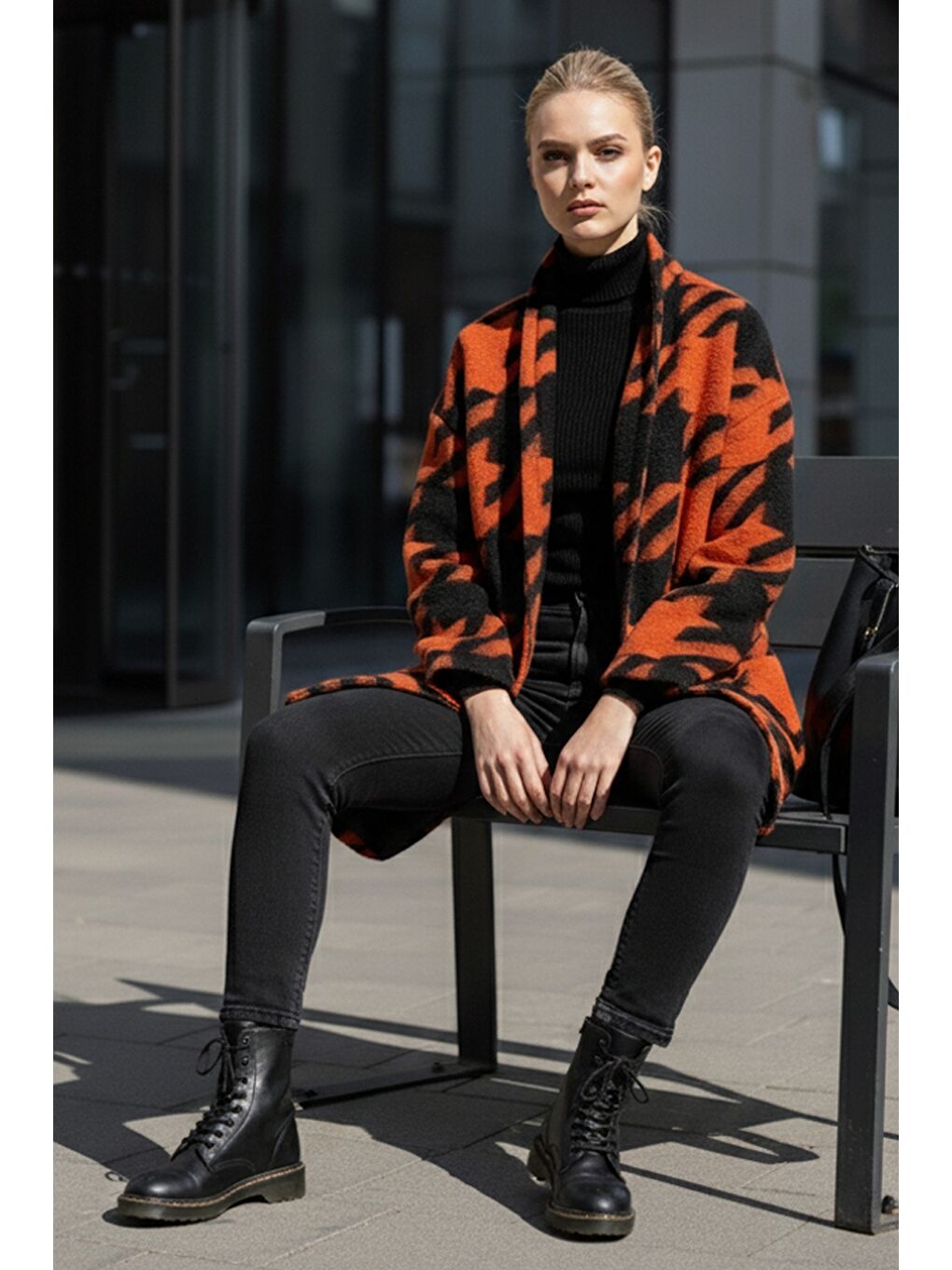 İtalyan Siyah-Turuncu Kimono Yaka Uzun Kol Kazayağı Kapamasız Cepli Casual Kaşe Dokuma Ceket 100 75-5