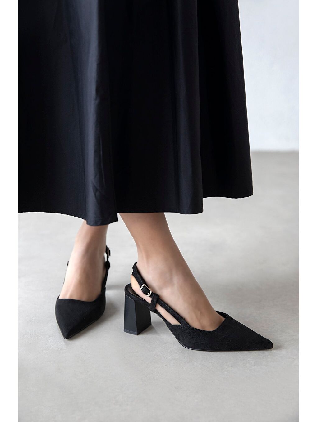 Divoff  Kadın Süet Topuklu Ayakkabı Siyah