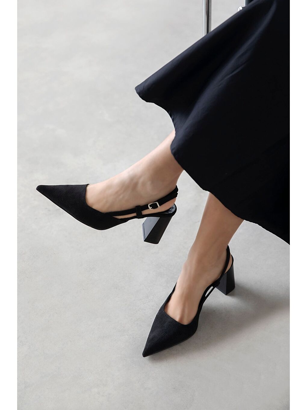 Divoff  Kadın Süet Topuklu Ayakkabı Siyah-1