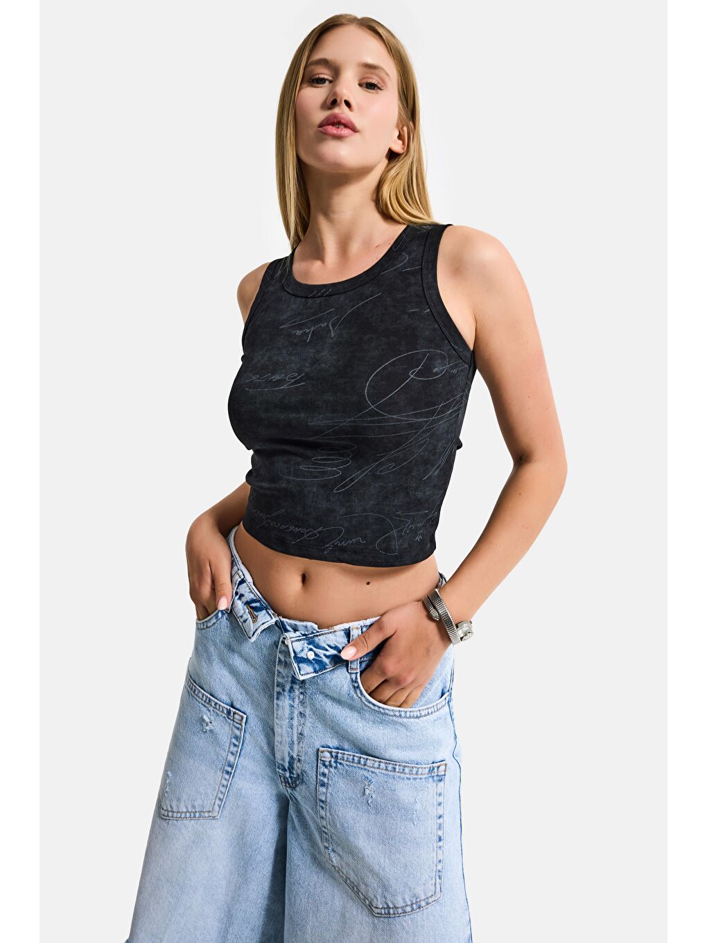 Kadın Siyah Antrasit w5 Crop Özel Baskılı Yıkamalı Kumaş Tasarım Body-5