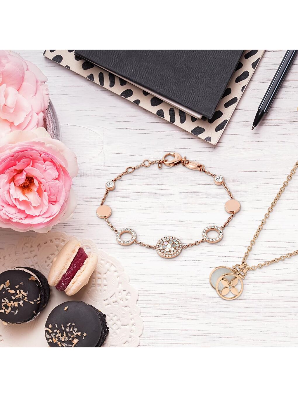 Pembe JF01739-791 Kadın Bileklik-1