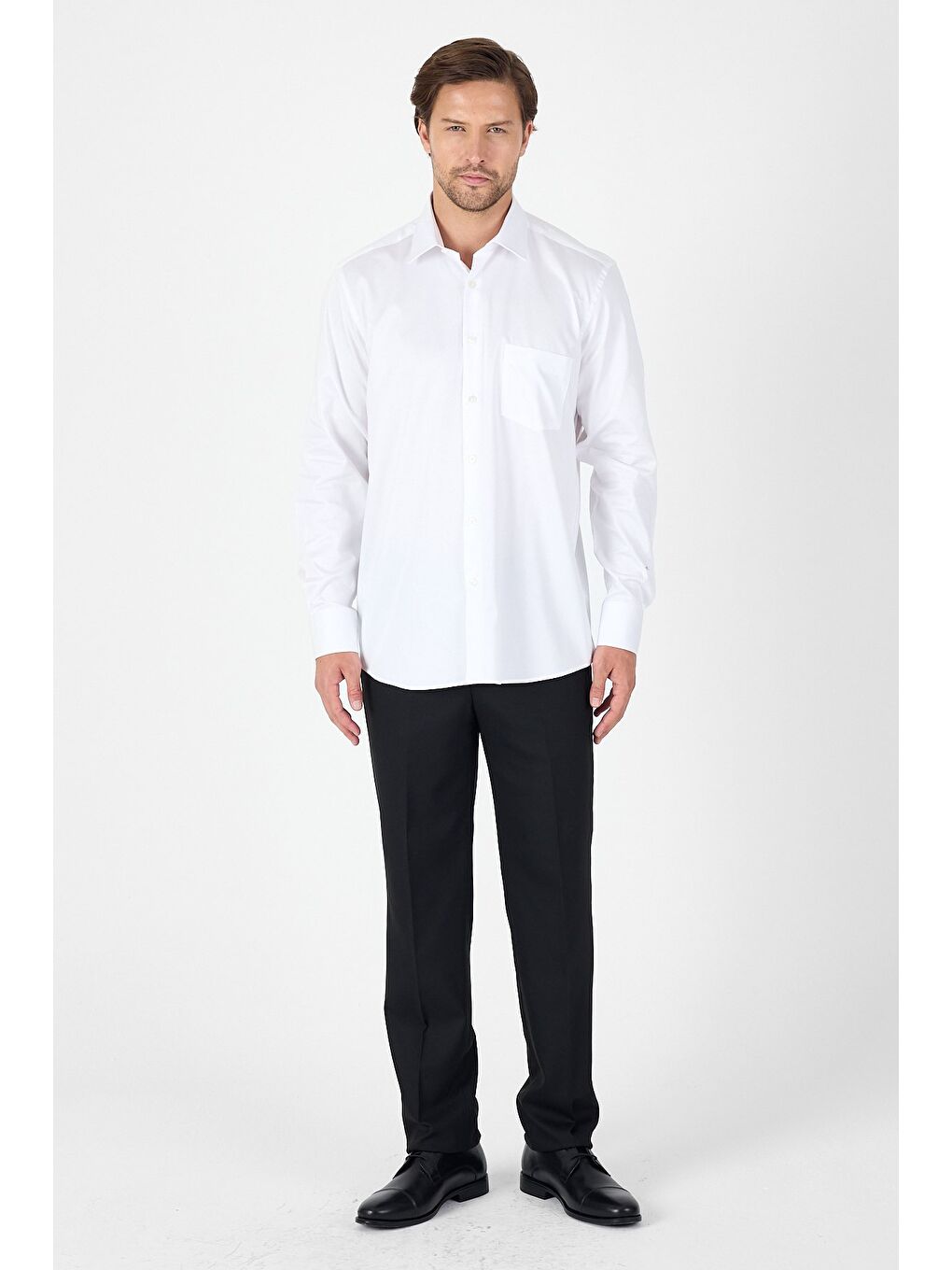 Beyaz Sert Yaka Düz Classic %100 Pamuk Comfort Fit Büyük Beden Gömlek 1004250323-1
