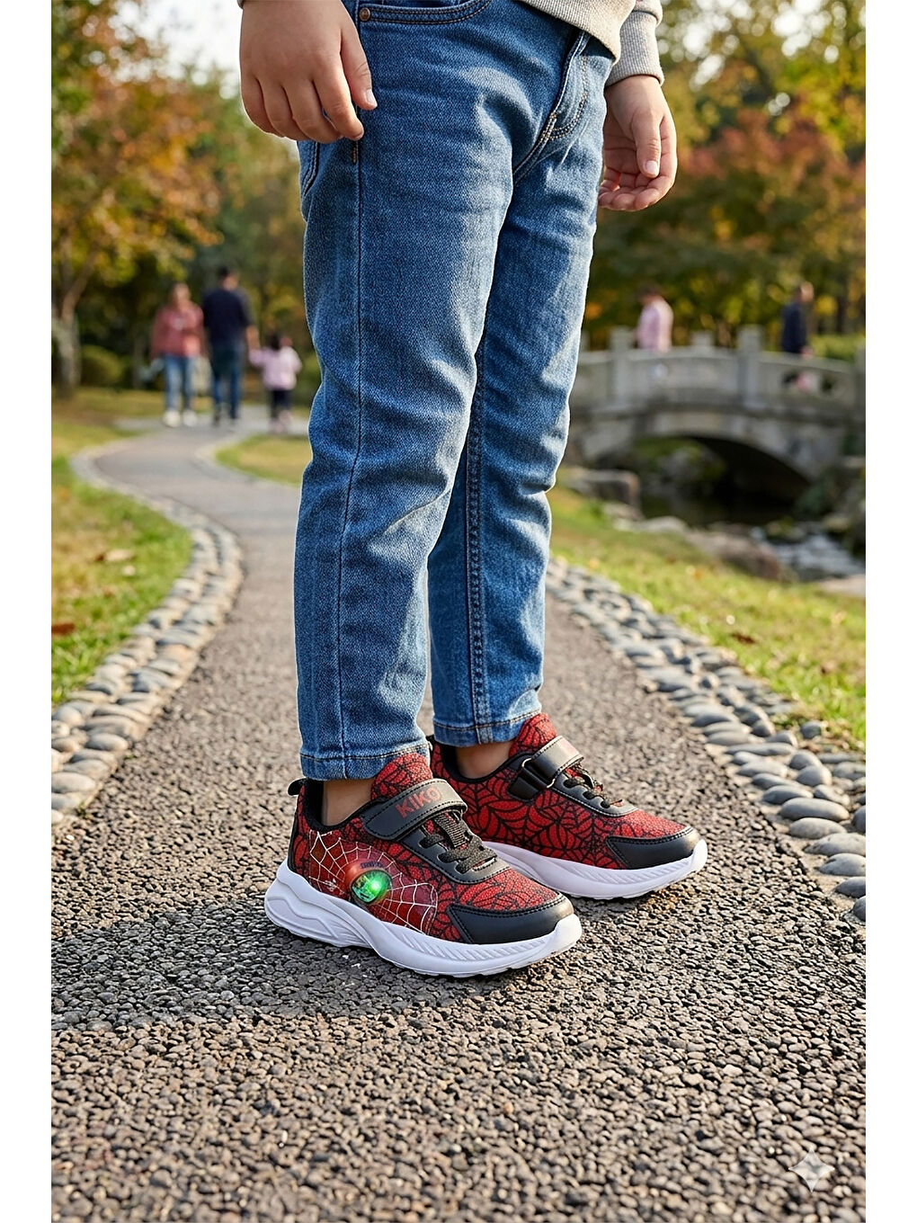 Kırmızı Spider Işıklı Cırtlı Faylon Taban Erkek Çocuk Spor Ayakkabı-2