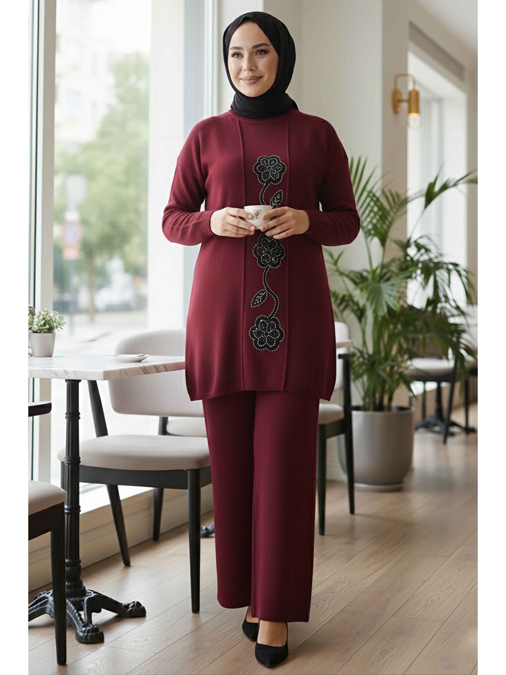 Çiçek Pul Detaylı Triko İkili Takım Bordo - 28126-BORDO