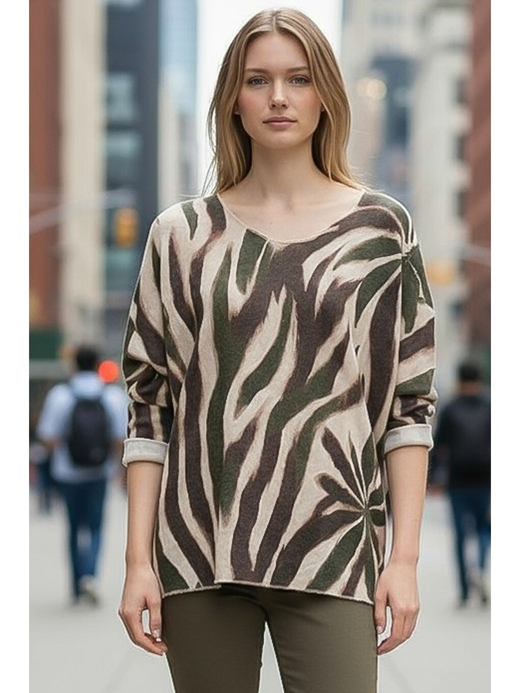 İtalyan Kahve-Bej Havuz Yaka Uzun Kol İnce Allover Baskılı Casual Triko Bluz 70 70