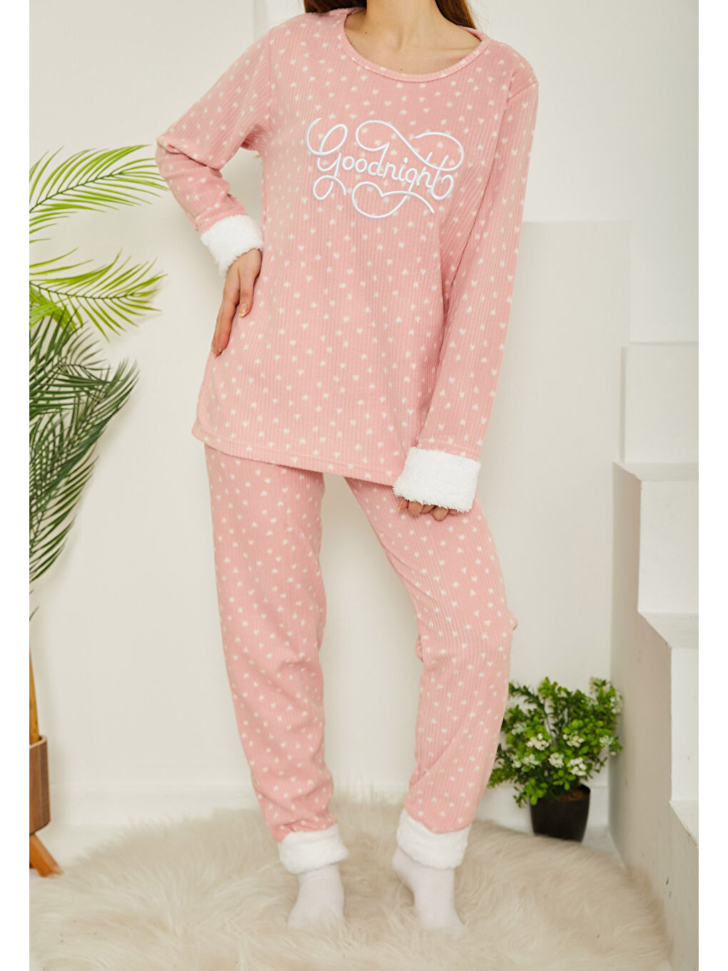 Pembe Nakışlı Pelüş Polar Pijama Takım Pudra   26780-2