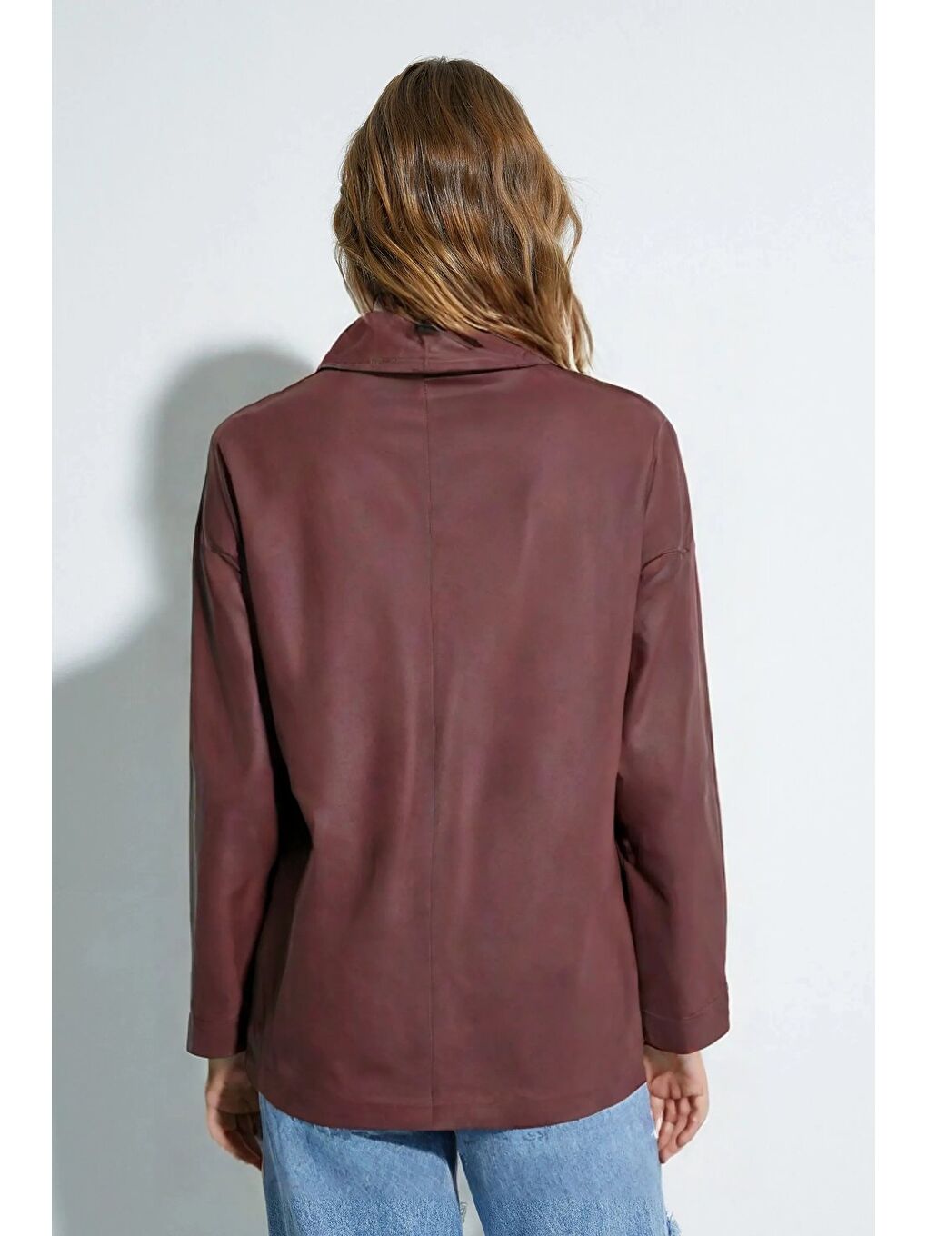 Bordo Kadın Relax Fit Dik Yaka Çıtçıtlı Fermuarlı Cepli  Suni Deri Bomber Ceket - Belden Ayarlanabil-2