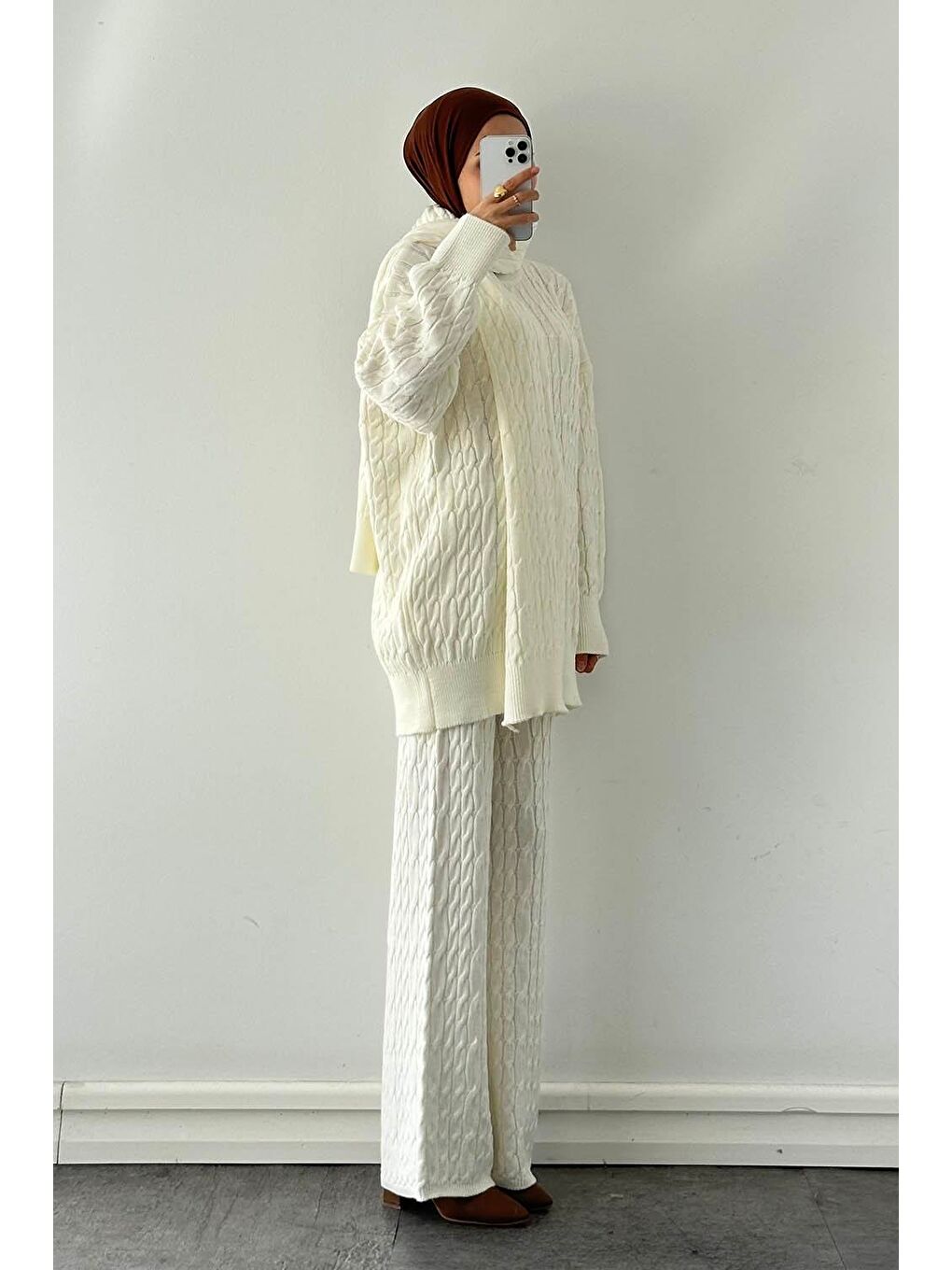 Ekru Atkılı Örülü Tesettür Takım Krem-1