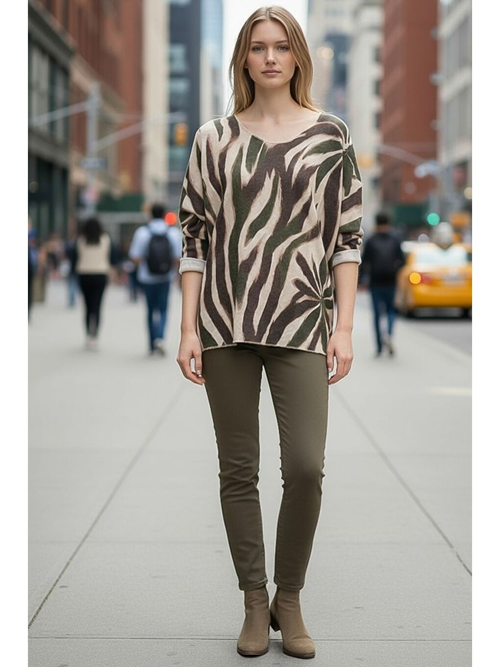 İtalyan Kahve-Bej Havuz Yaka Uzun Kol İnce Allover Baskılı Casual Triko Bluz 70 70-3