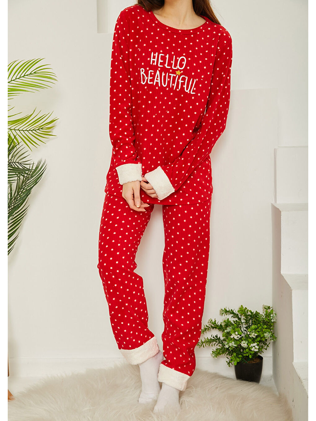 Kırmızı Nakışlı Pelüş Polar Pijama Takım Kirmizi   26782