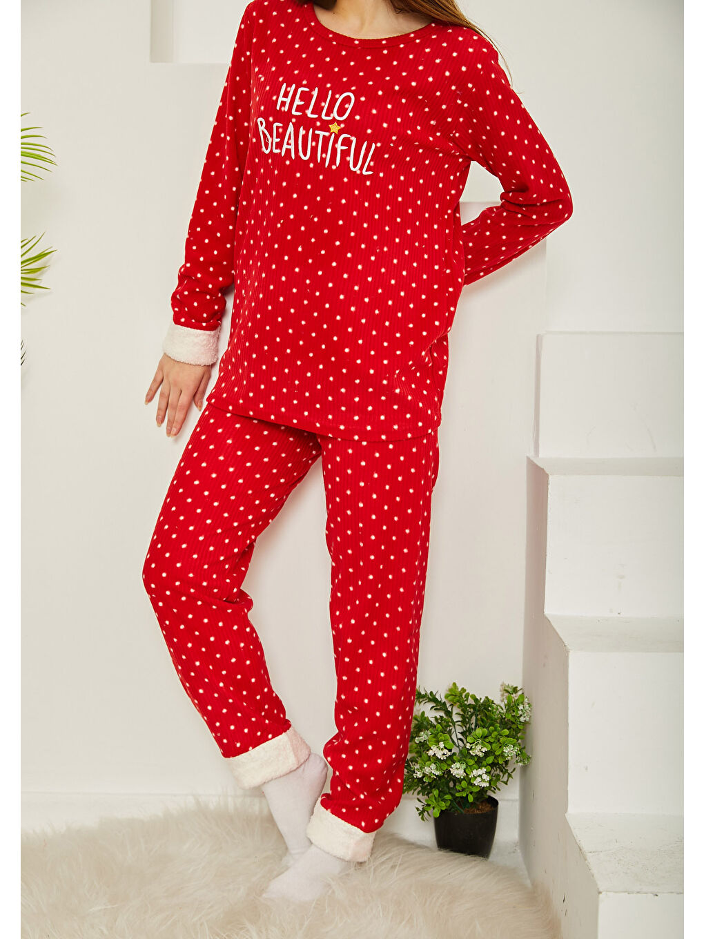 Kırmızı Nakışlı Pelüş Polar Pijama Takım Kirmizi   26782-1