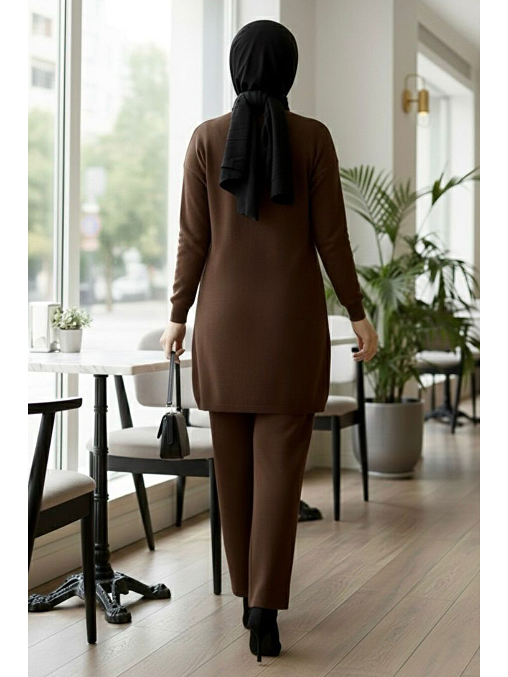 Kahverengi Çiçek Pul Detaylı Triko İkili Takım Kahve - 28126-KAHVE-2