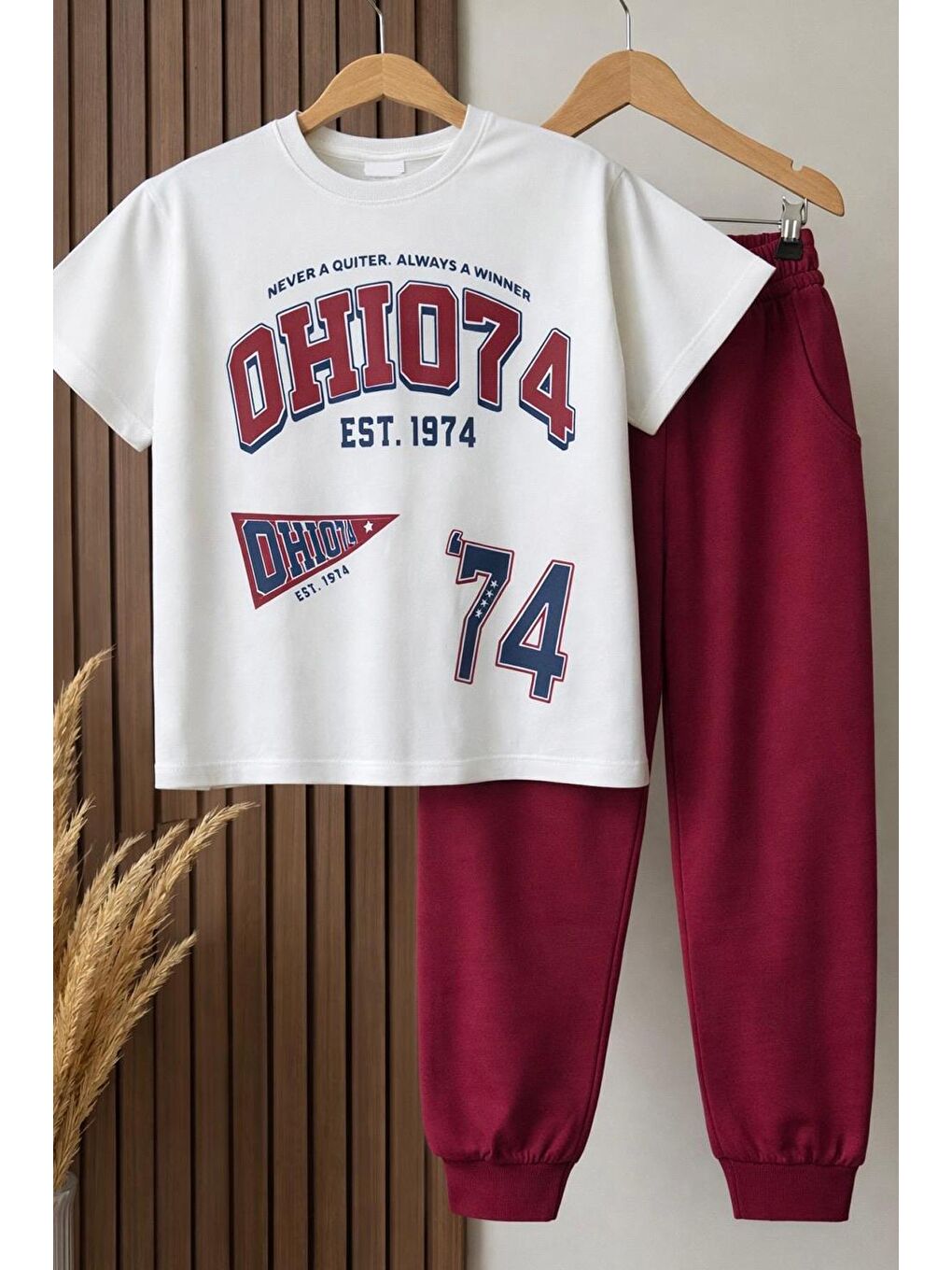 Ekru Erkek Çocuk Bordo Baskılı Pamuklu Jogger Pantolonlu Altüst Takım-2