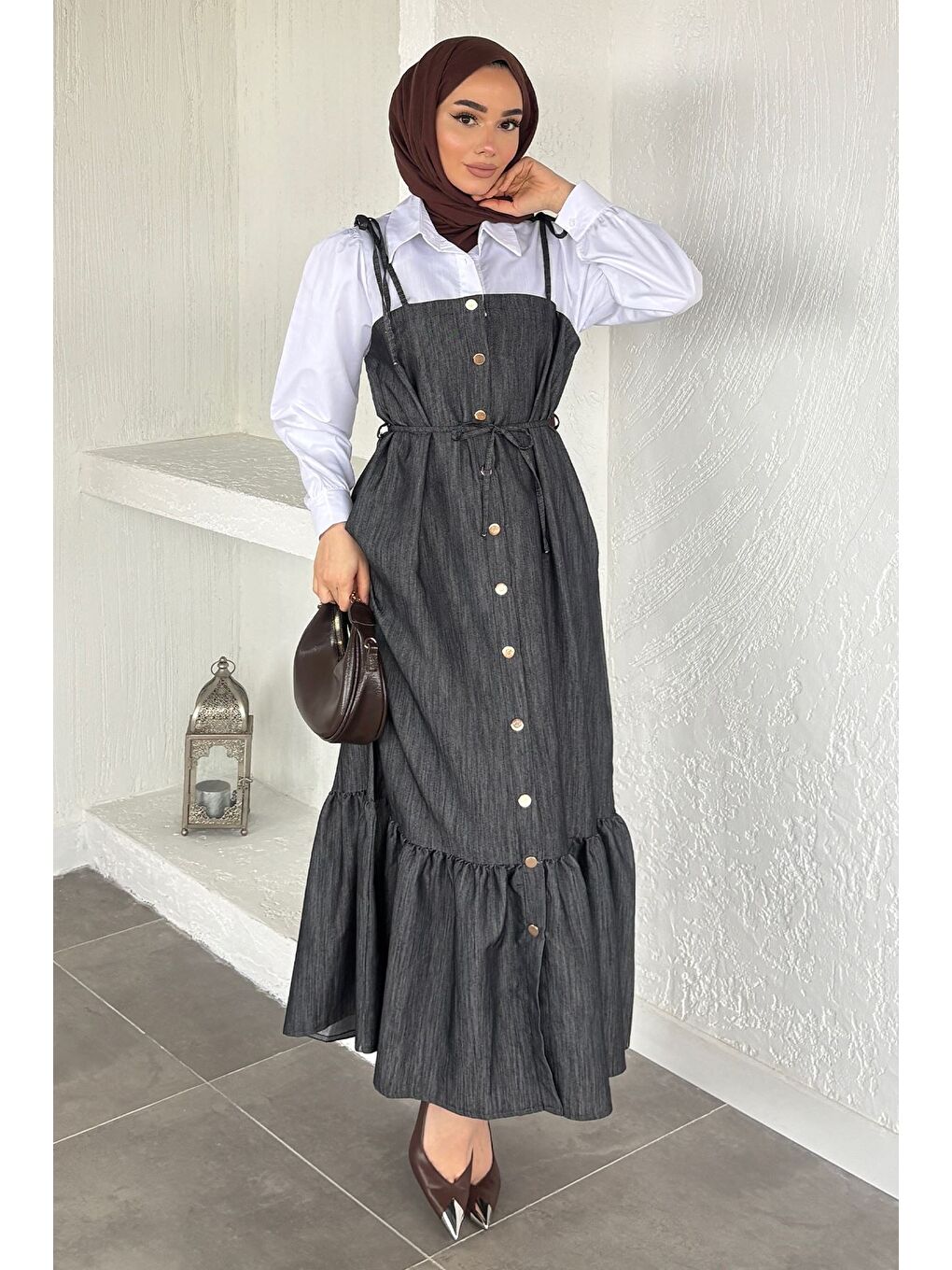 Antrasit Gülseli Boydan Düğmeli Bağlama Detaylı Garnili Tesettür Elbise-7