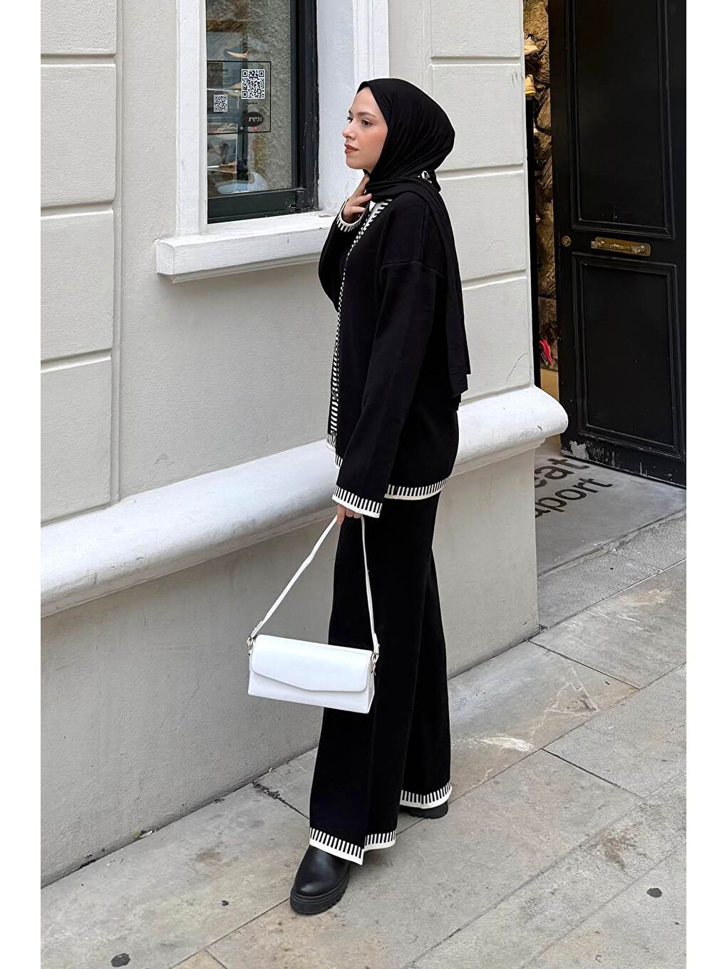 Çizgili Triko Takım Siyah-1