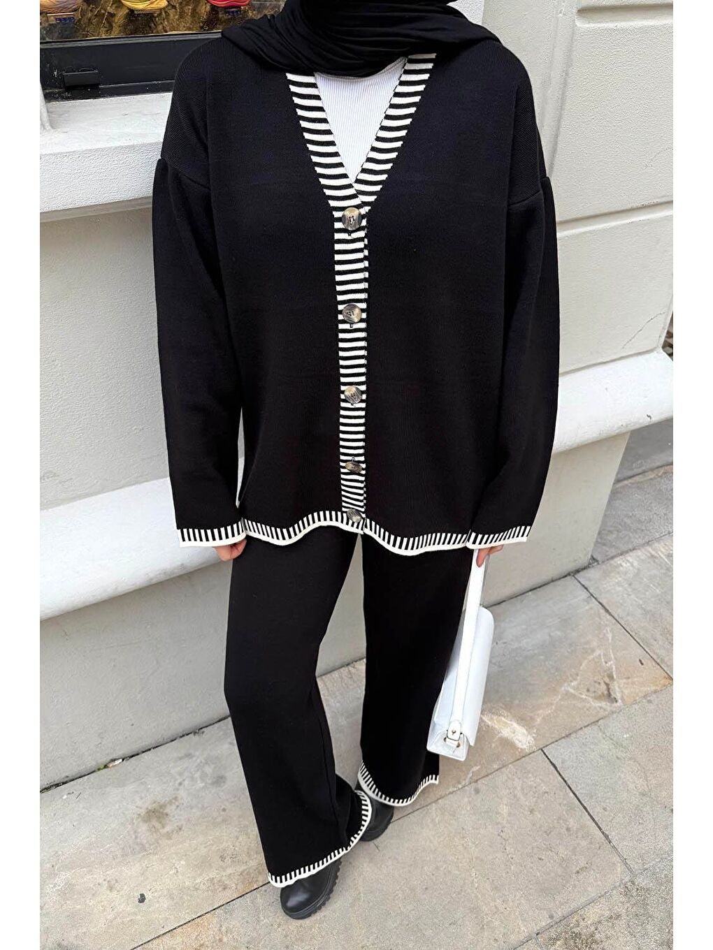 Çizgili Triko Takım Siyah-2