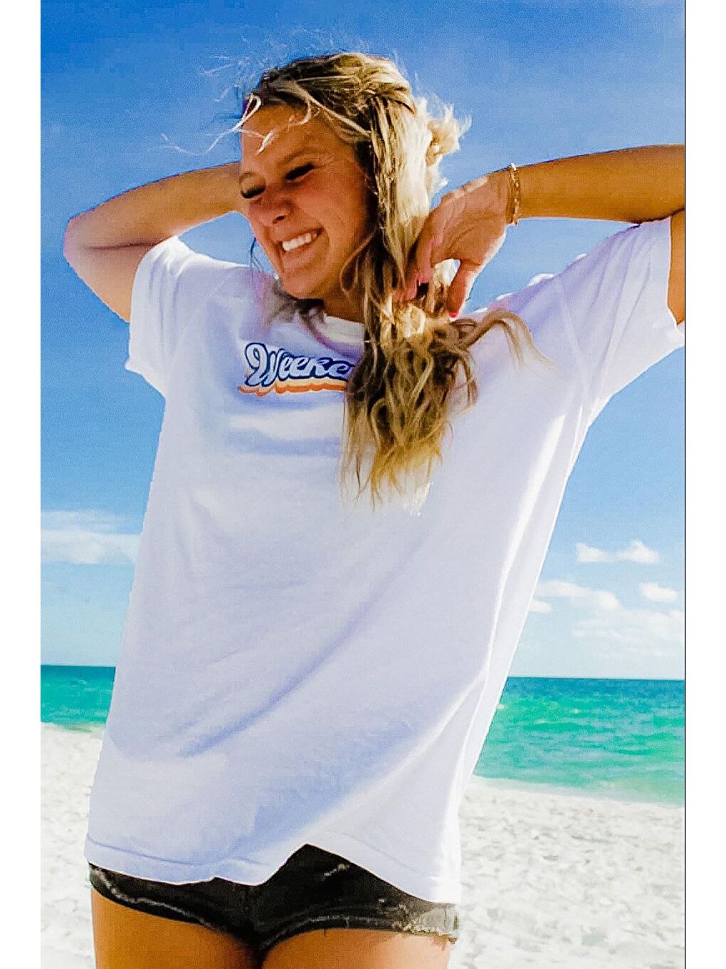 Beyaz Baskılı Oversize Yuvarlak Yaka Kadın Tişört-5