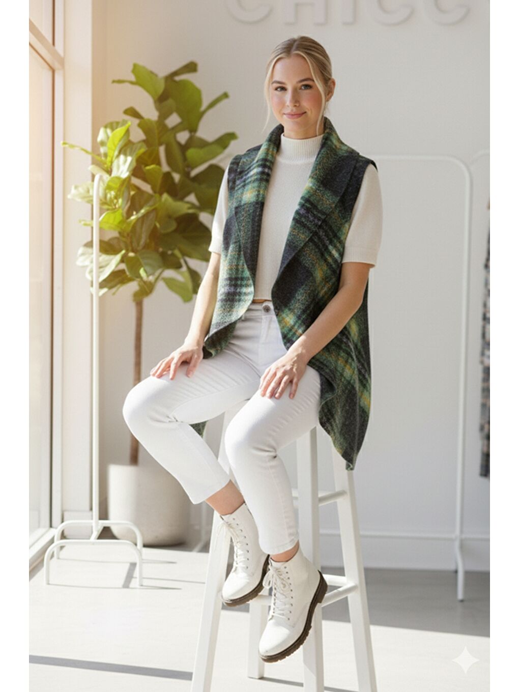 İtalyan Siyah-Yeşil Şal Yaka Kolsuz Ekose Kapamasız Kalın Akrilik Uzun Oversize Dokuma Yelek 85 68-3