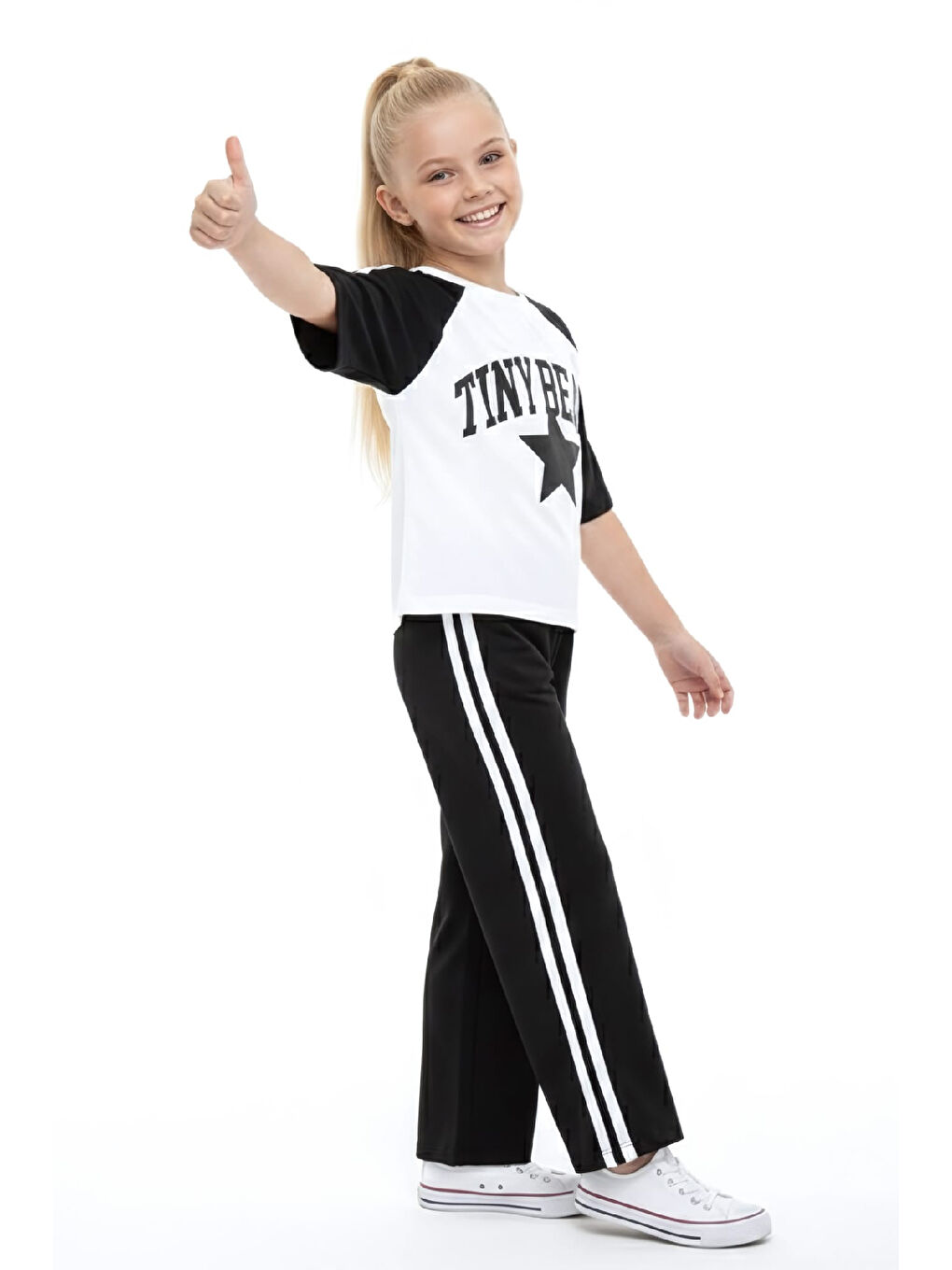 Siyah Kız Çocuk Alt-Üst Takım-Garni ve Biye Detaylı -Yazı Baskılı 4-12 Yaş 12549-1