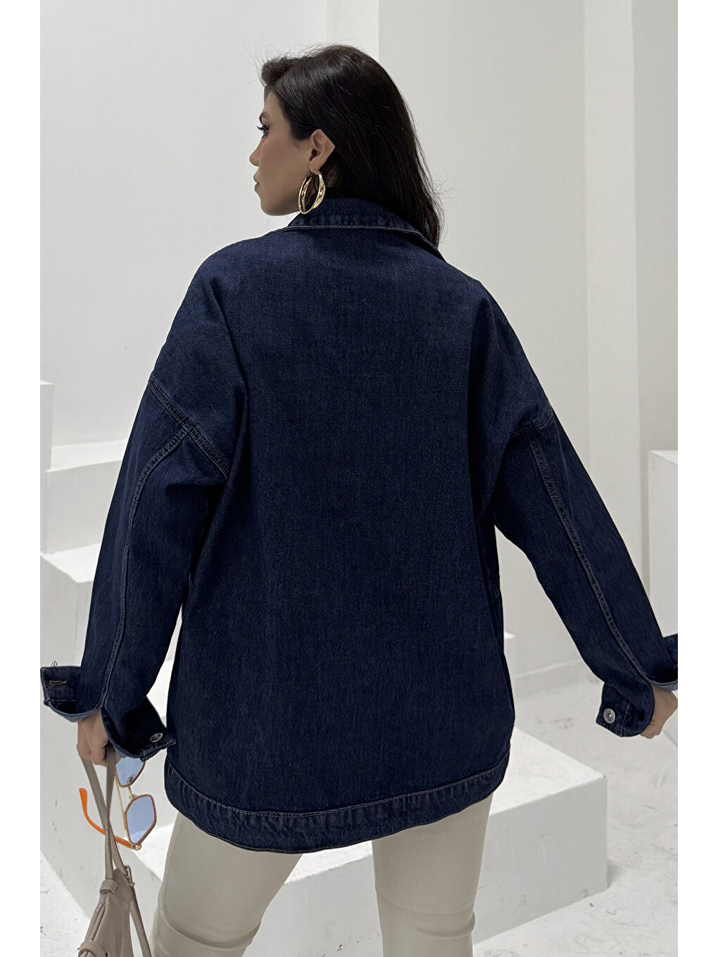 Kadın Taş Detaylı Oversize Denim Jean Ceket Koyu Mavi   26572-8