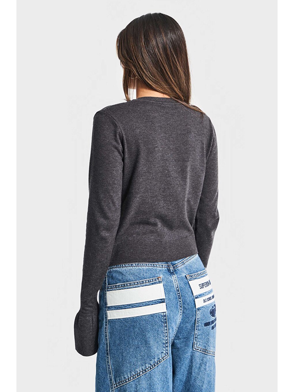 Kadın Antrasit Renk w5-45 Volanlı Kol Önü Cepli Düğmeli Viskon Karışımlı Triko Hırka-4