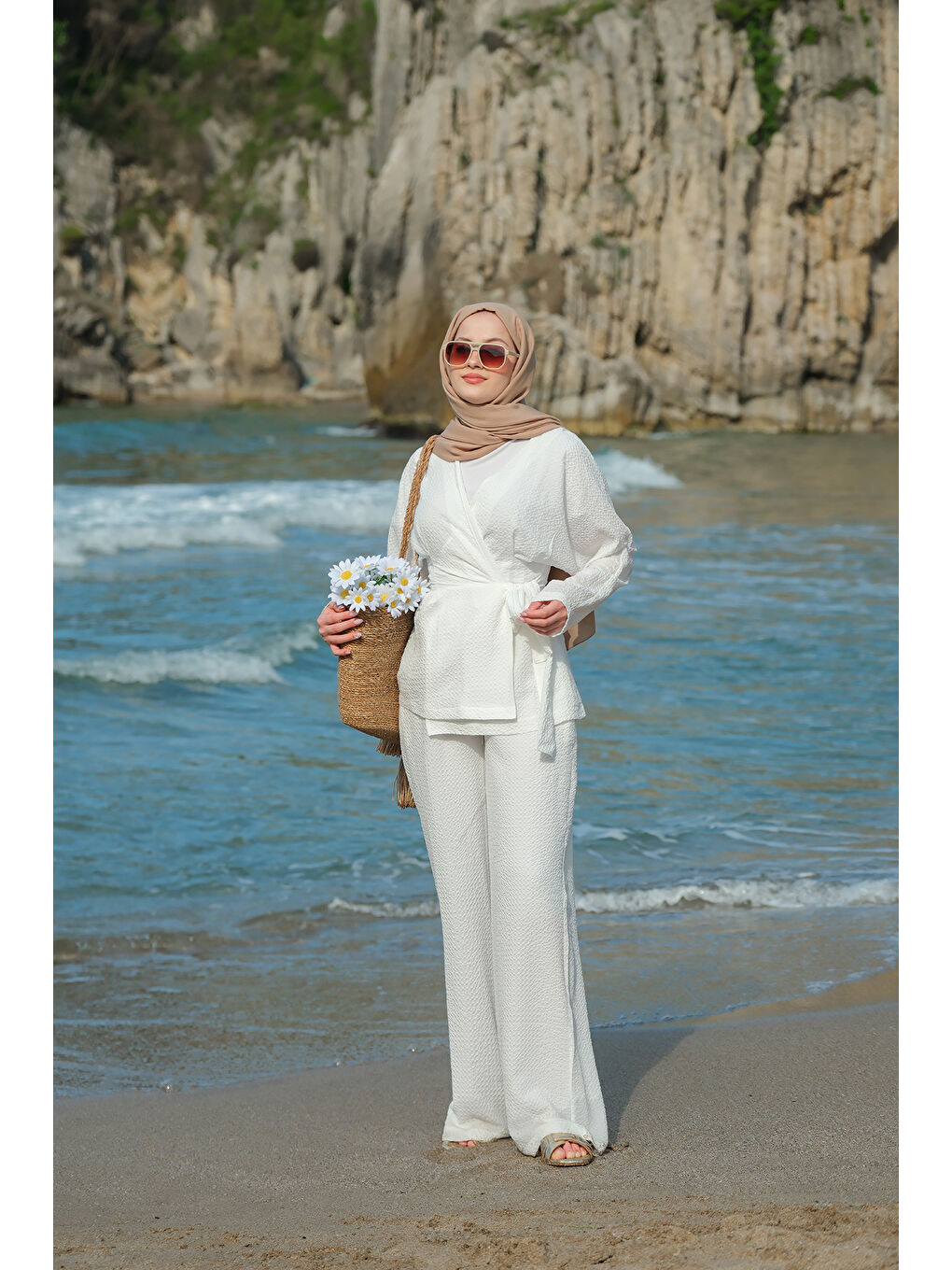 Kadın Gofre Takım Beyaz-4